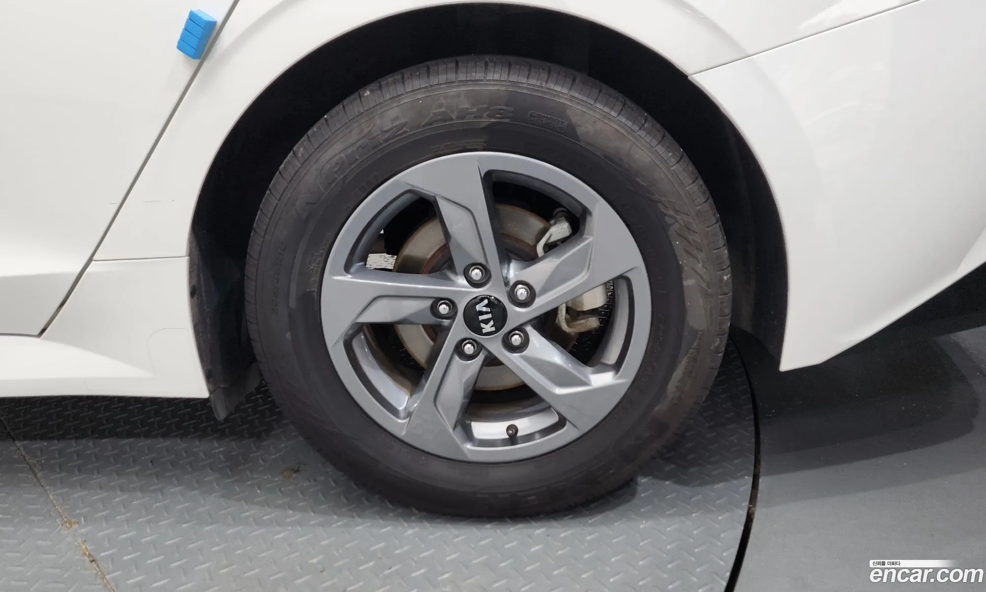 Kia K5 2021 KNAG541BBMA149443 — 30
