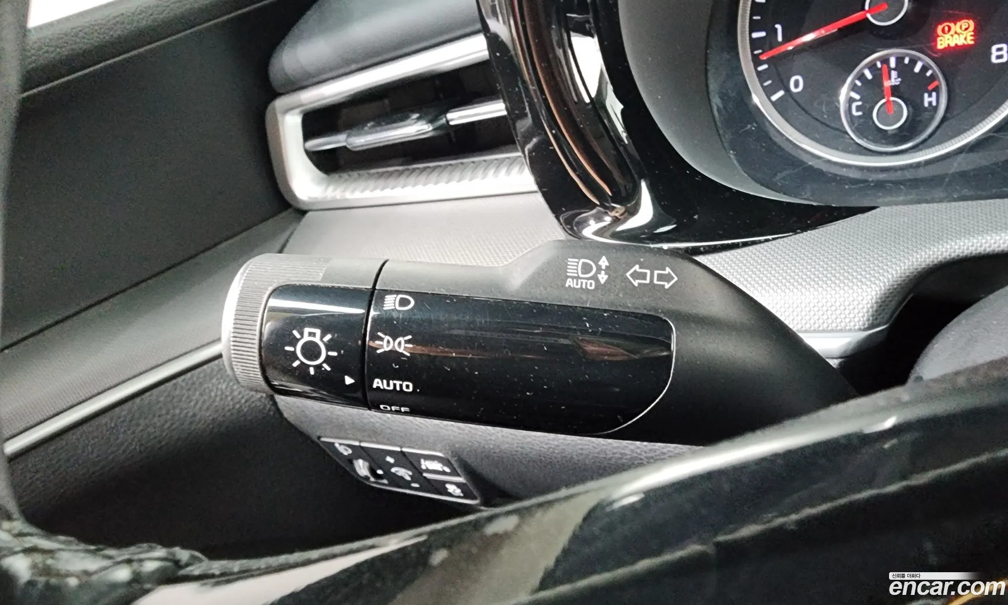 Kia K5 2021 KNAG541BBMA149443 — 25
