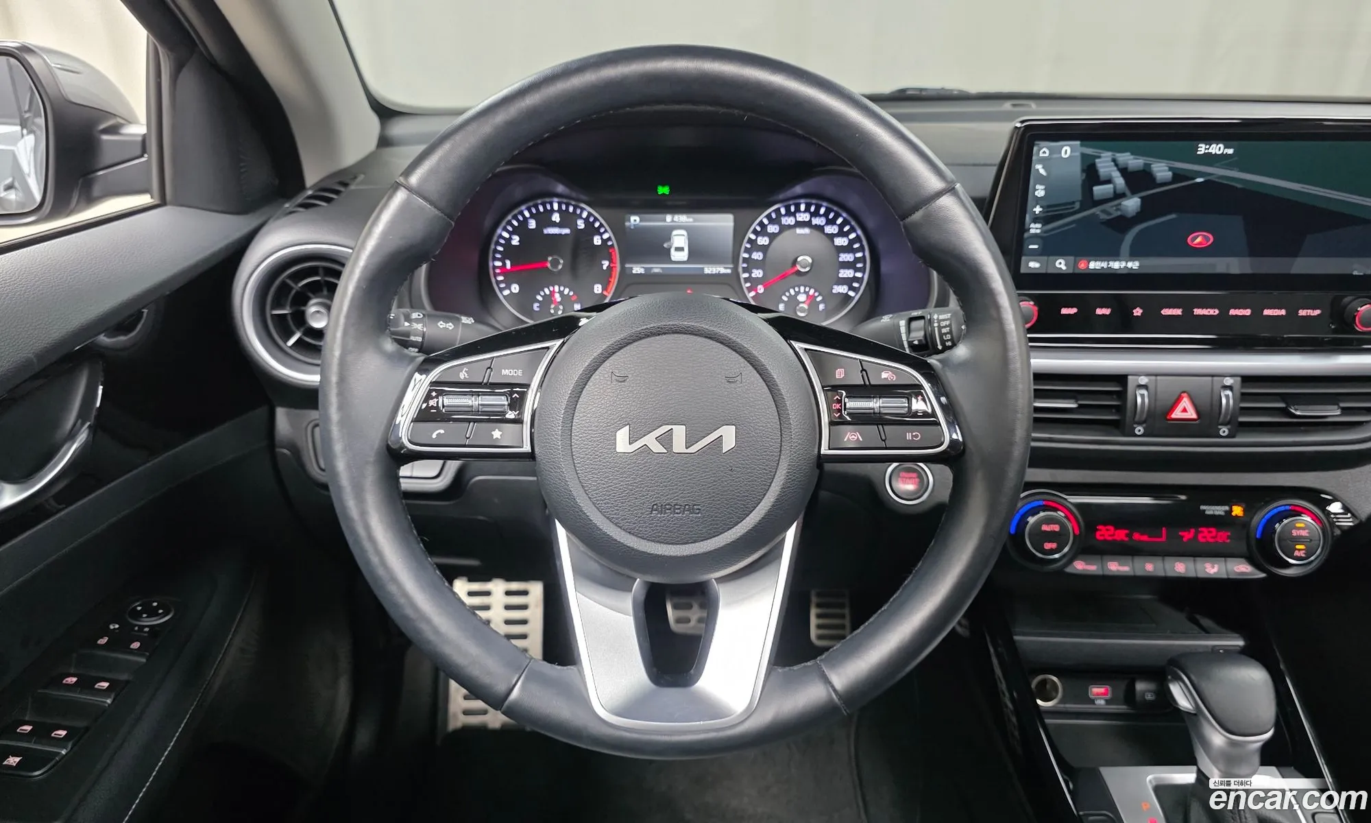 Kia K3 2024 KNAF241BERA206051 — 5