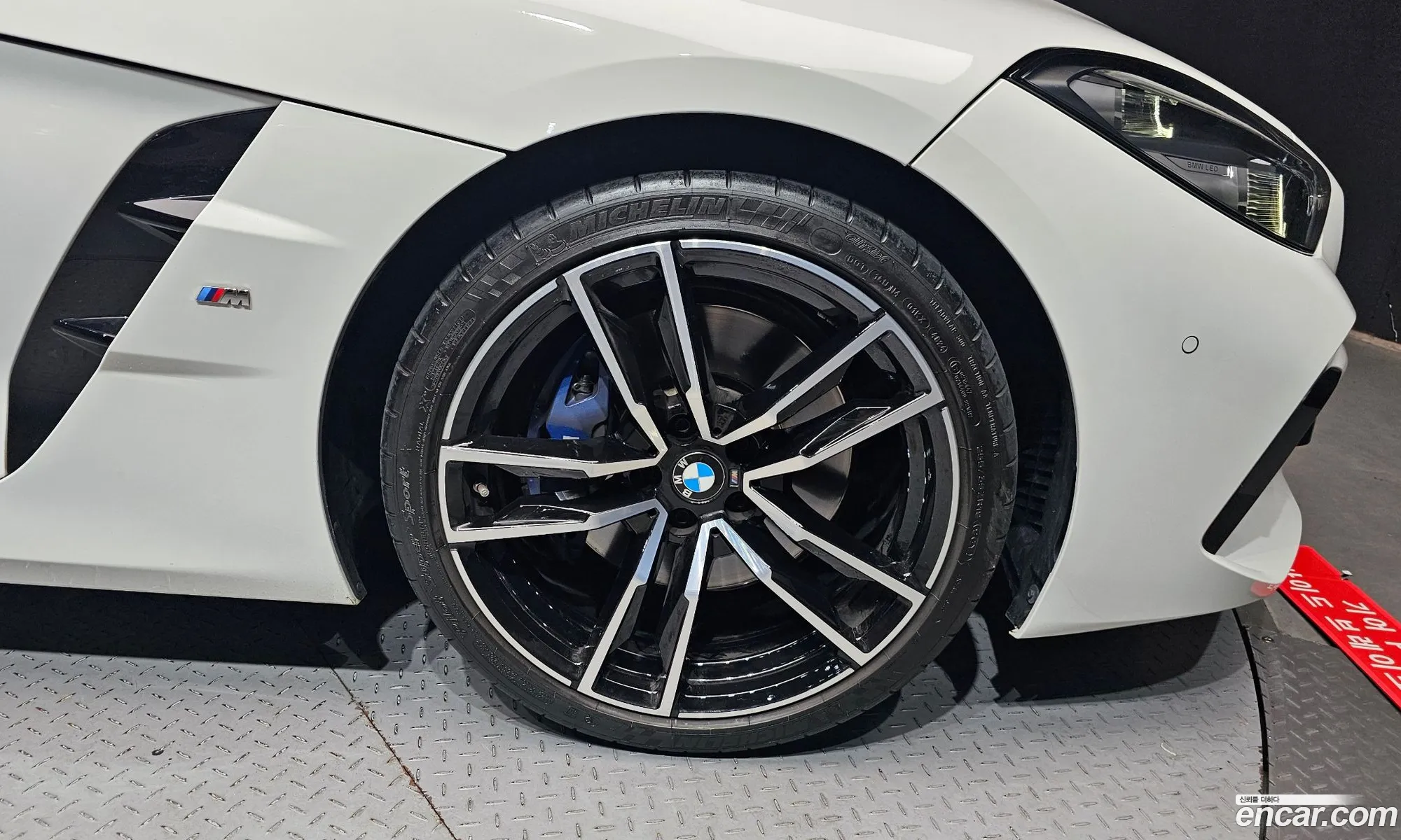 BMW Z4 2020 WBAHF7107LWW59474 — 7