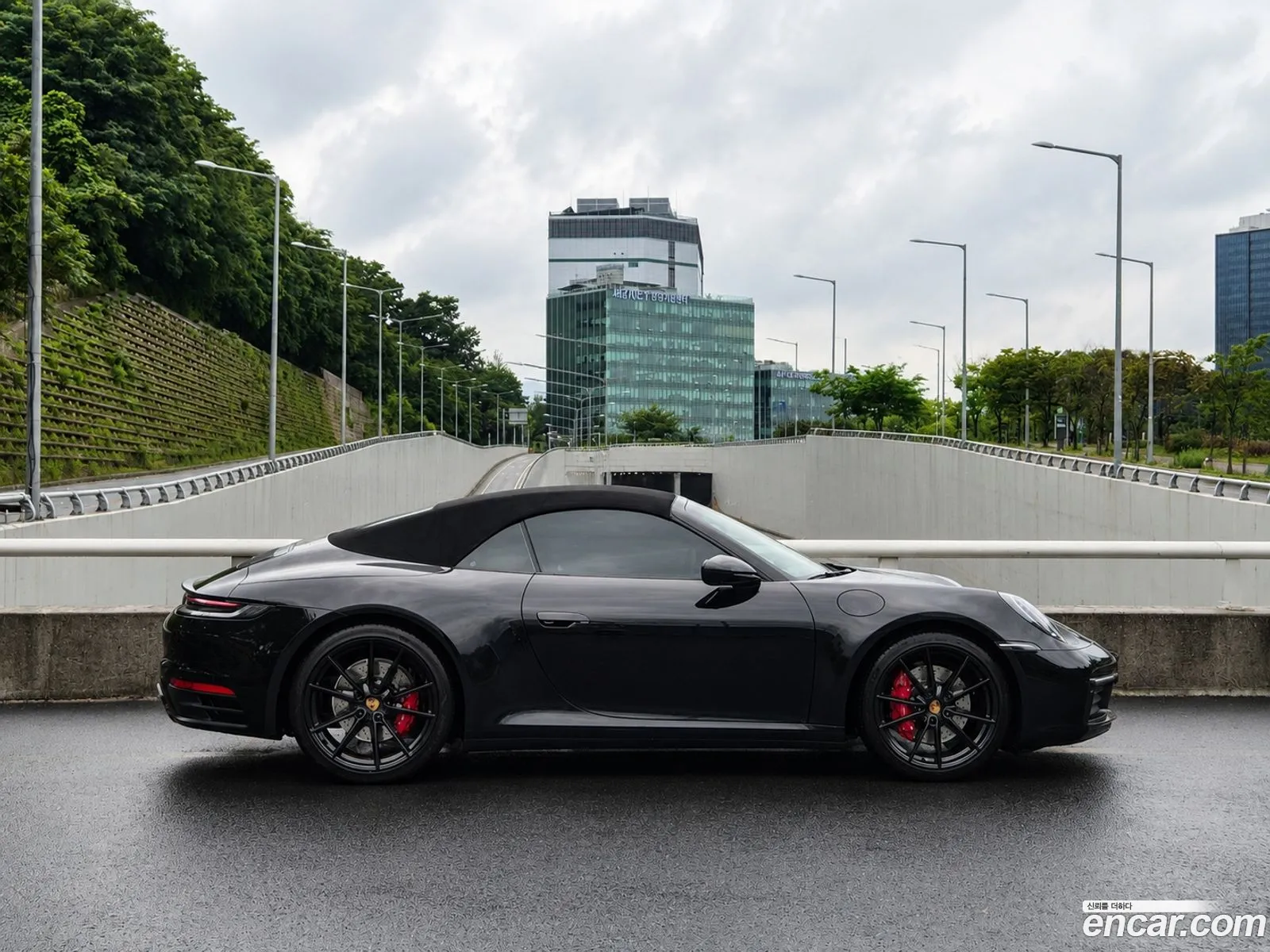 Porsche 911 2021 — 2