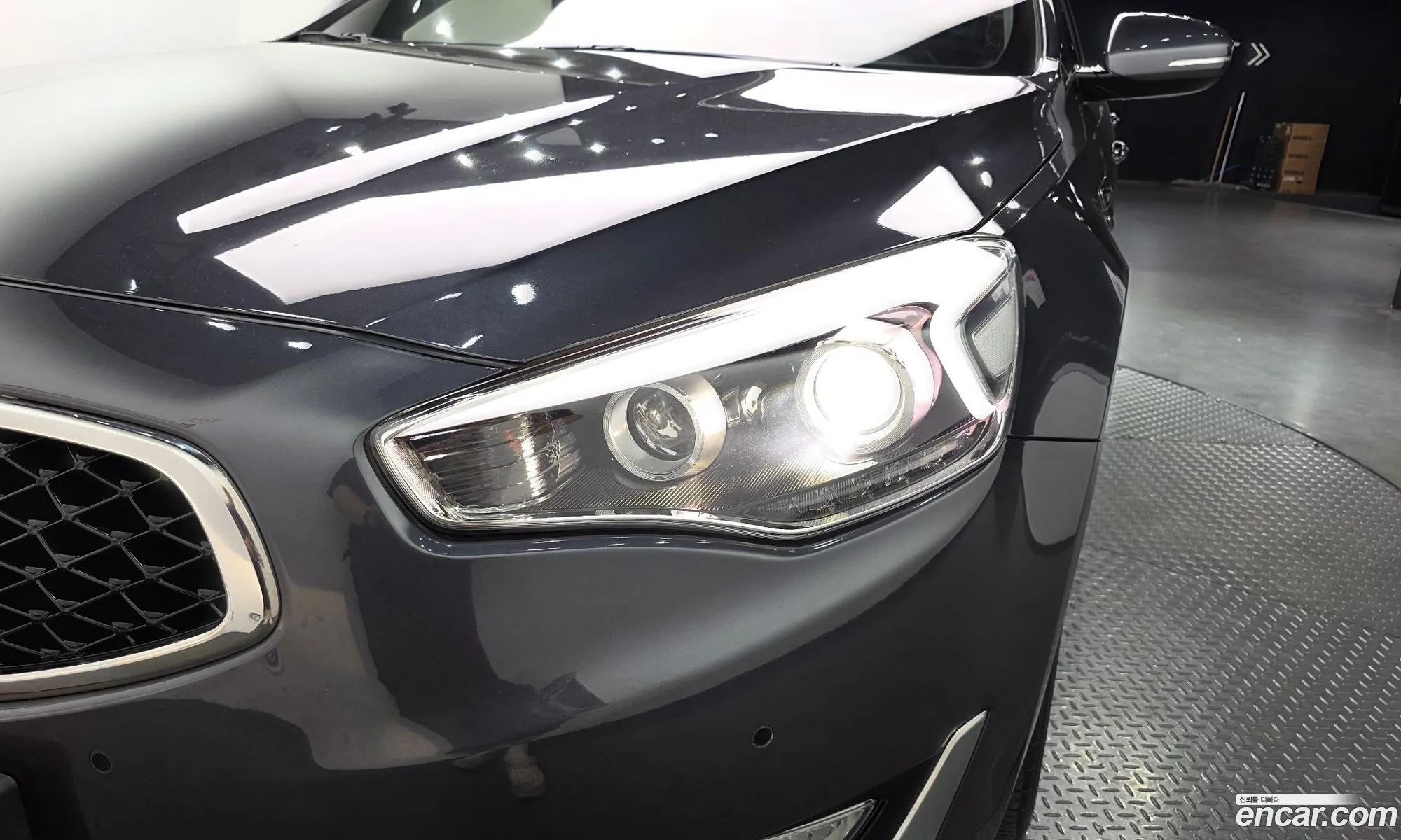 Kia K7 2013 KNALM416BEA152815 — 30