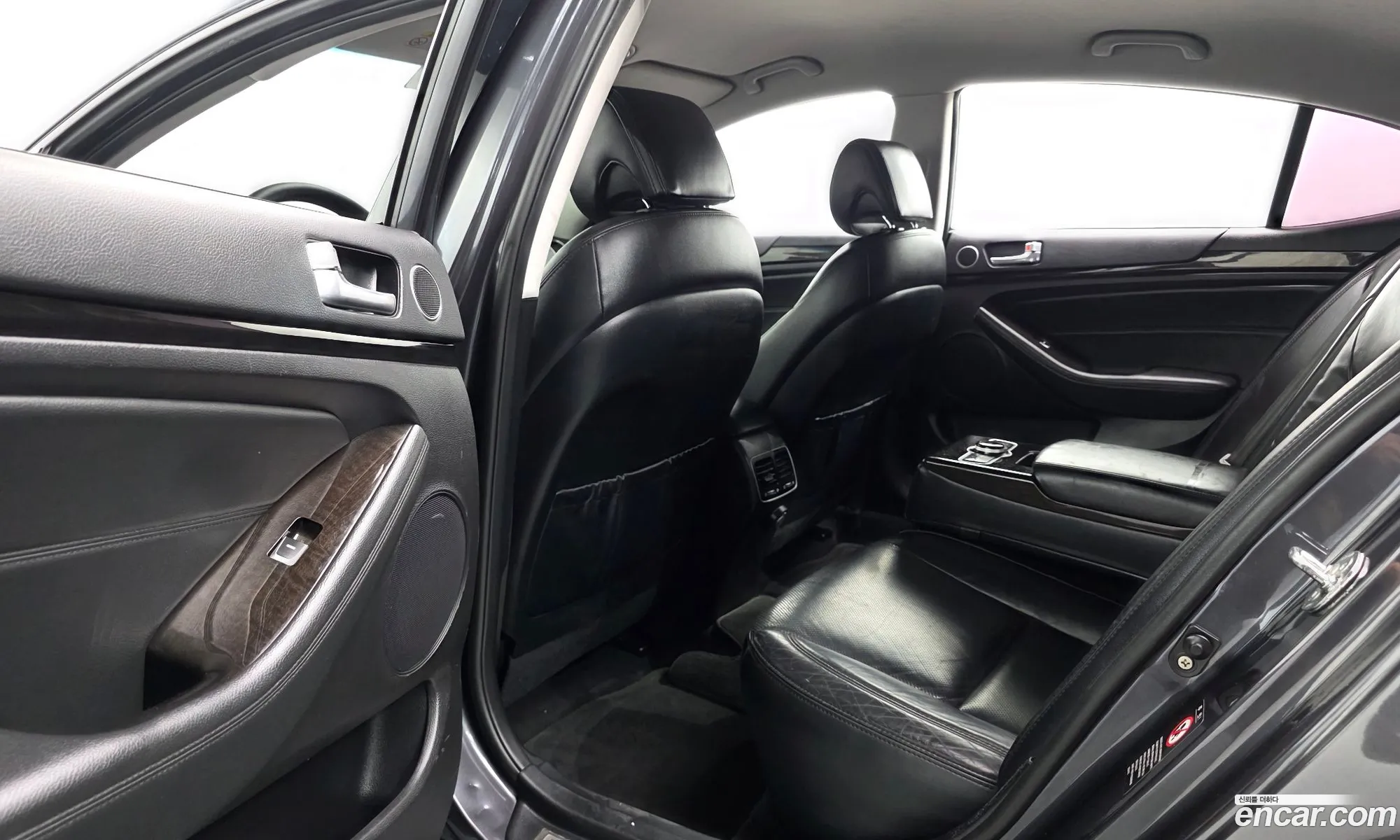 Kia K7 2013 KNALM416BEA152815 — 26