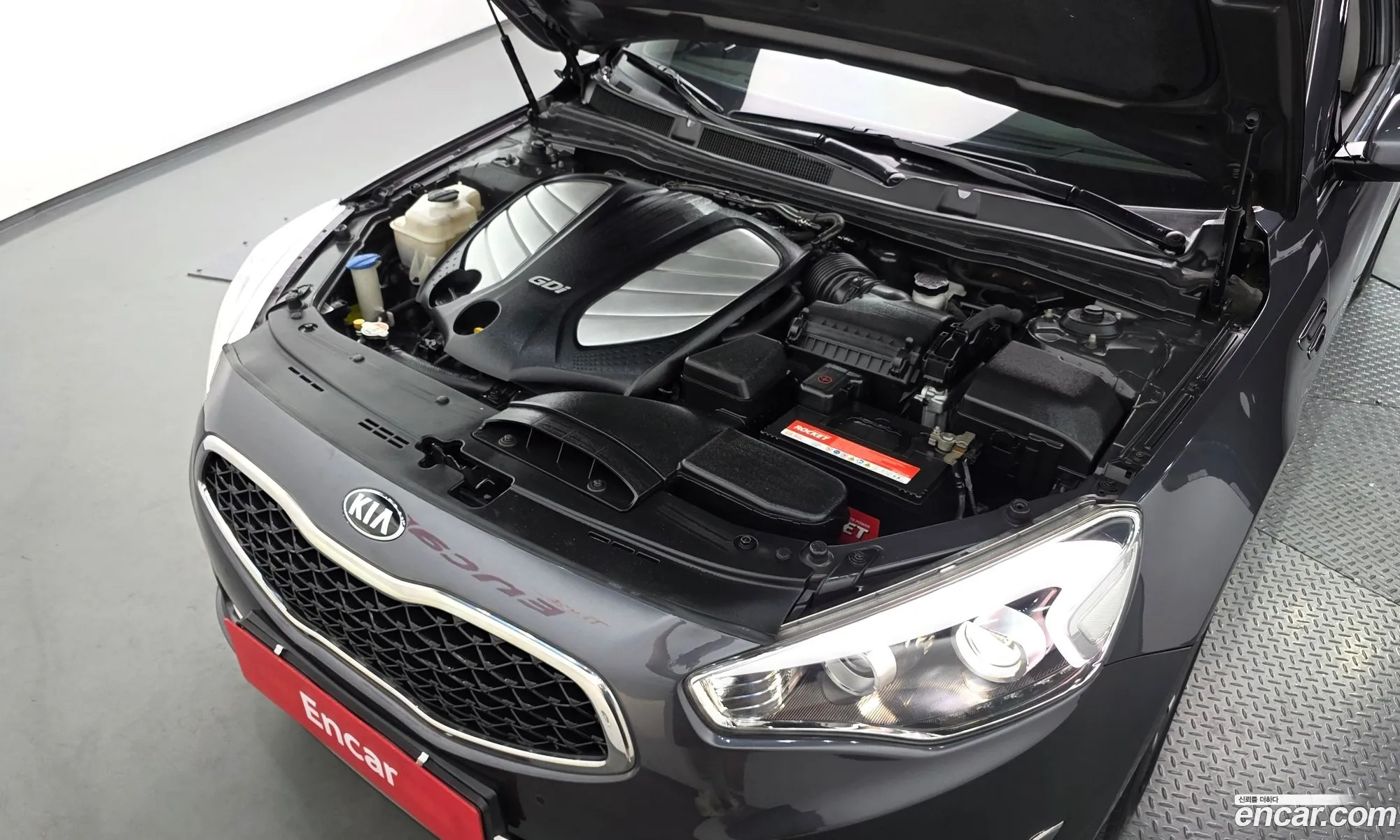 Kia K7 2013 KNALM416BEA152815 — 4
