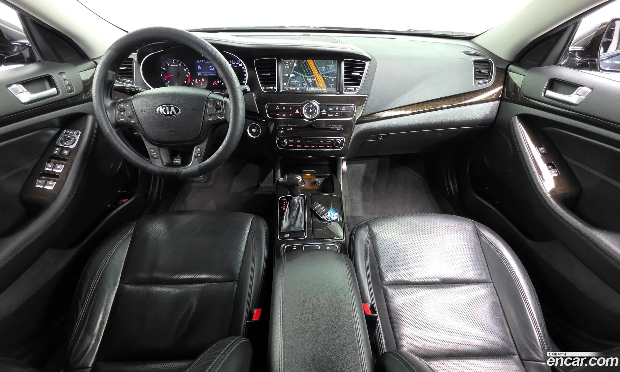 Kia K7 2013 KNALM416BEA152815 — 25