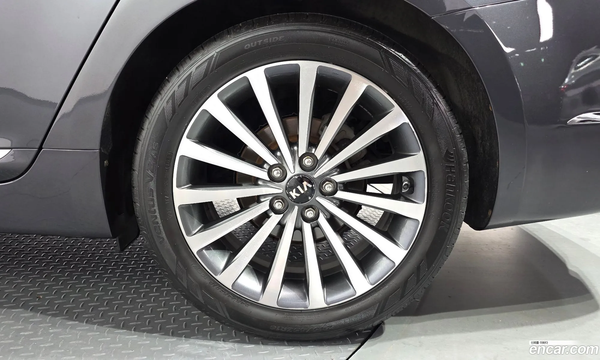 Kia K7 2013 KNALM416BEA152815 — 20