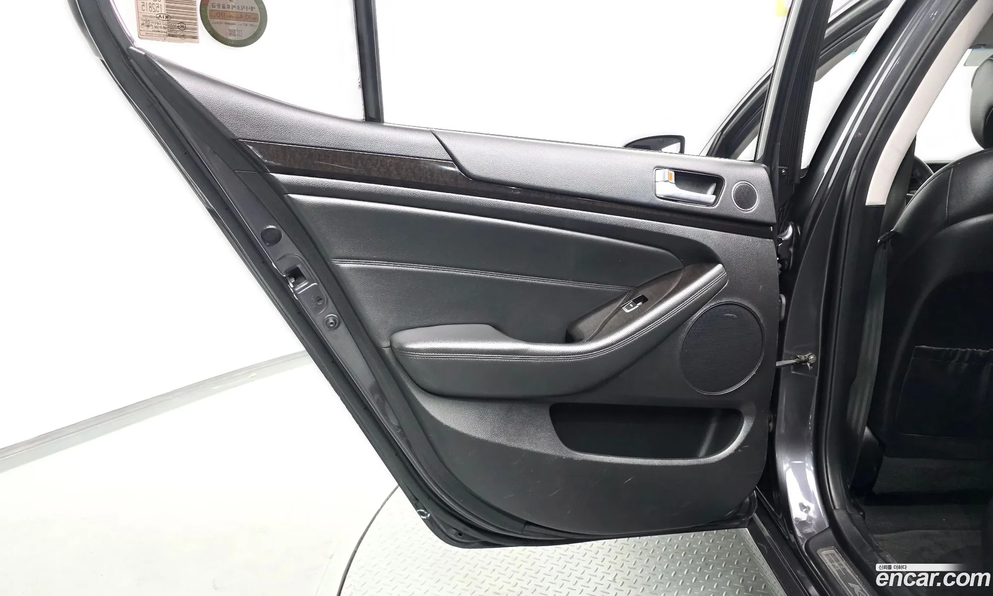 Kia K7 2013 KNALM416BEA152815 — 19