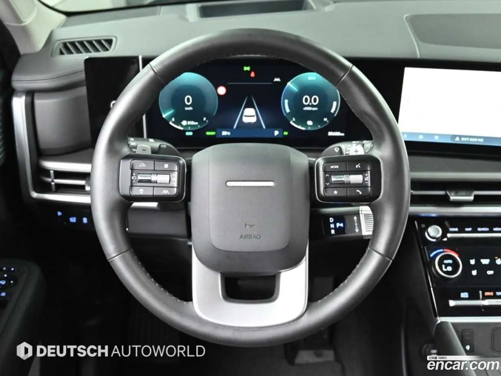 Hyundai Santa Fe 2025 — 8