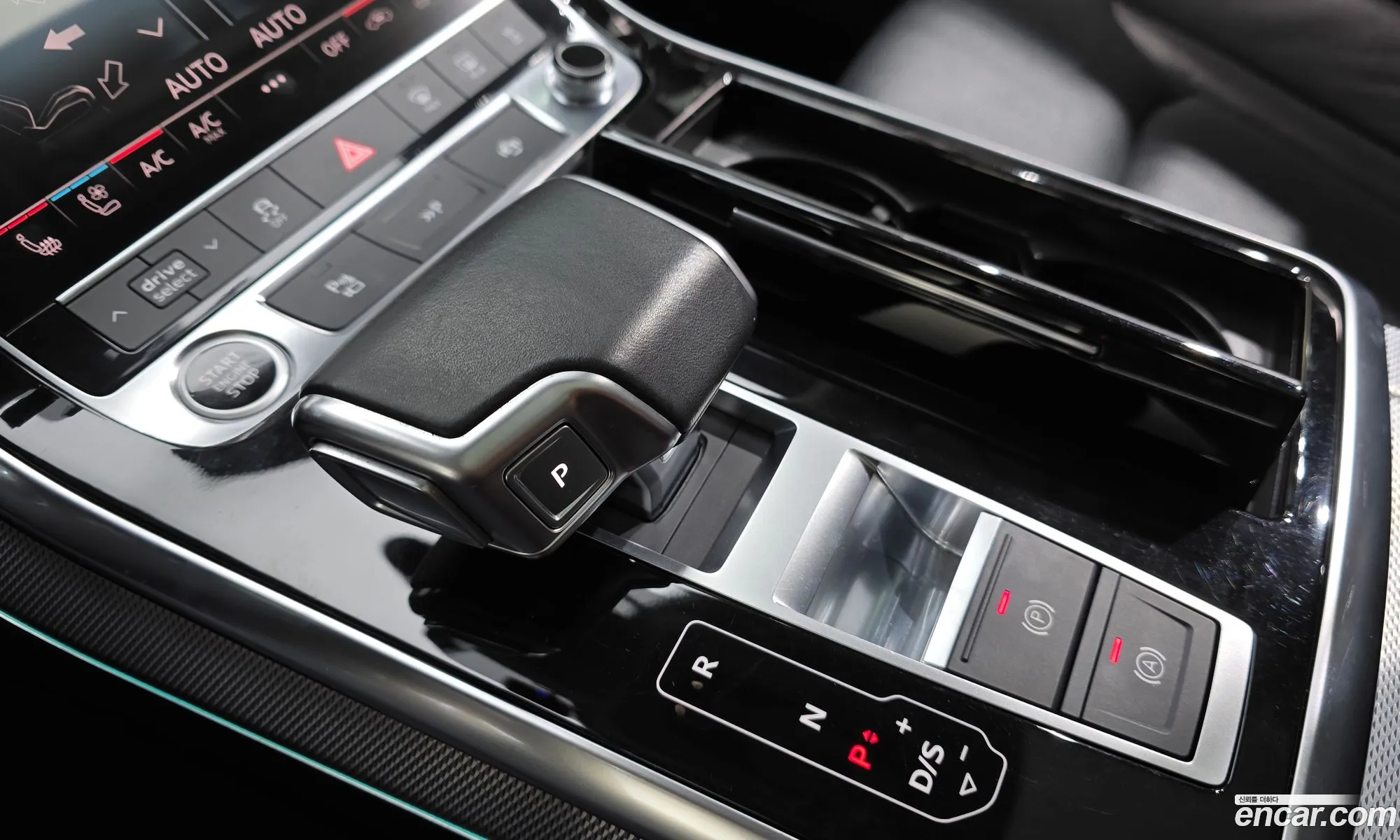Audi Q7 2021 — 7