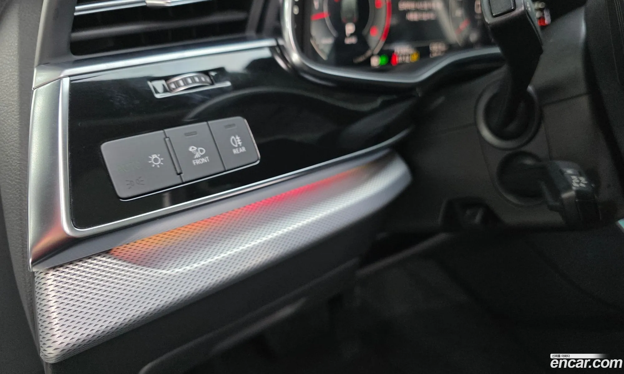 Audi Q7 2021 — 10