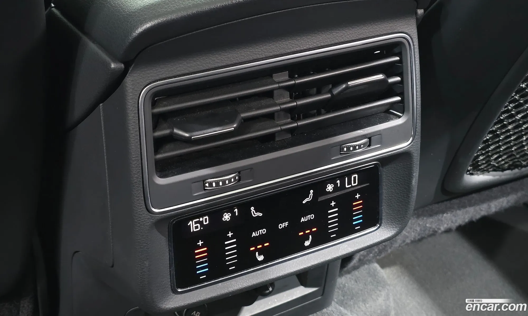 Audi Q7 2021 — 13