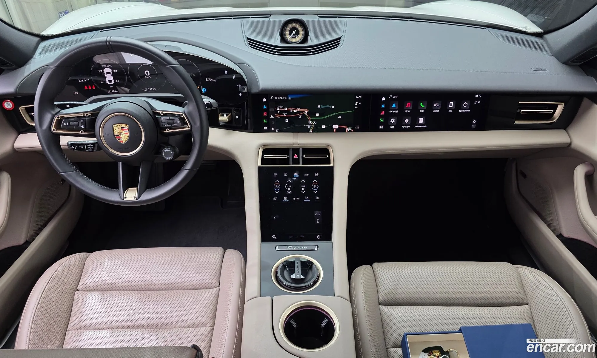Porsche Taycan 2024 — 10