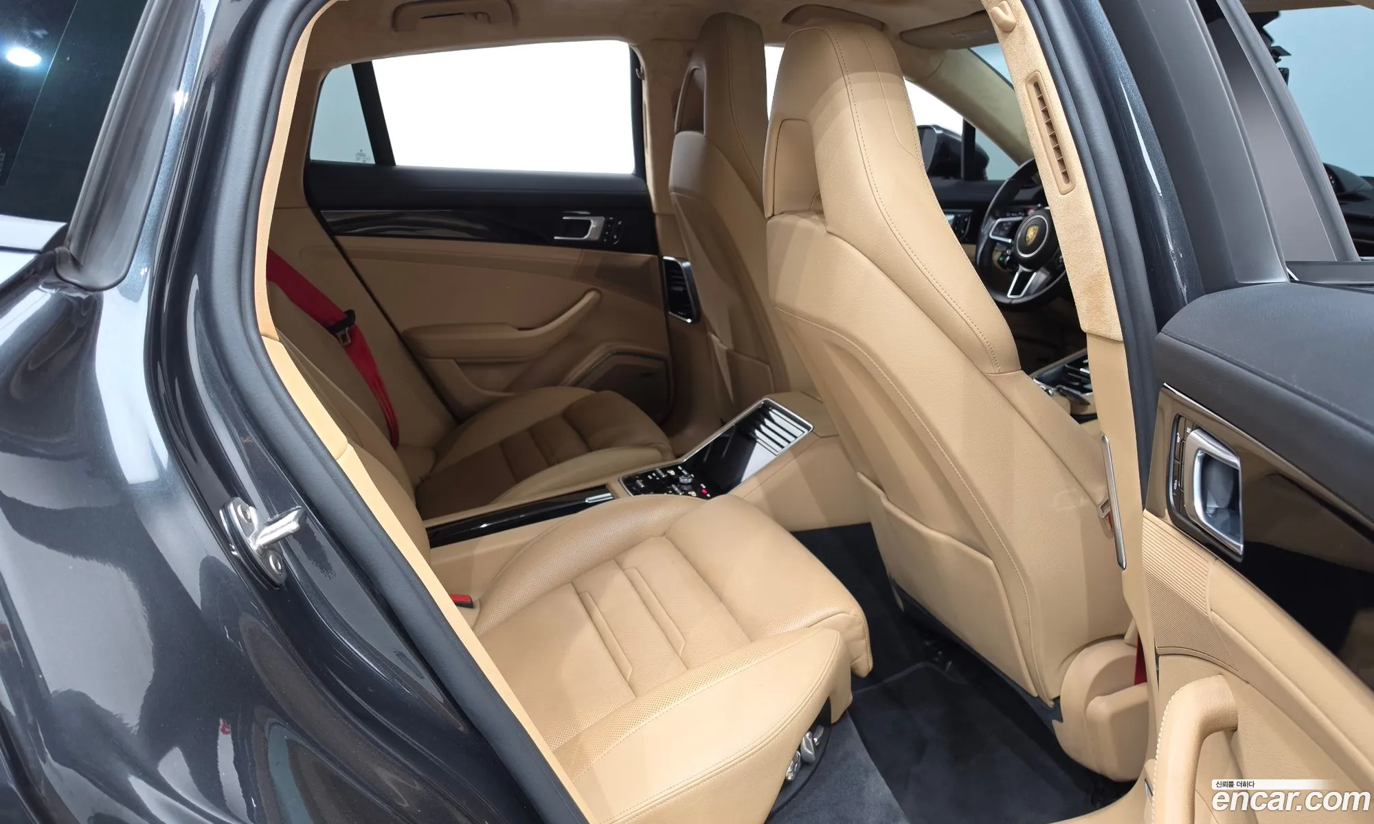 Porsche Panamera 2018 — 9