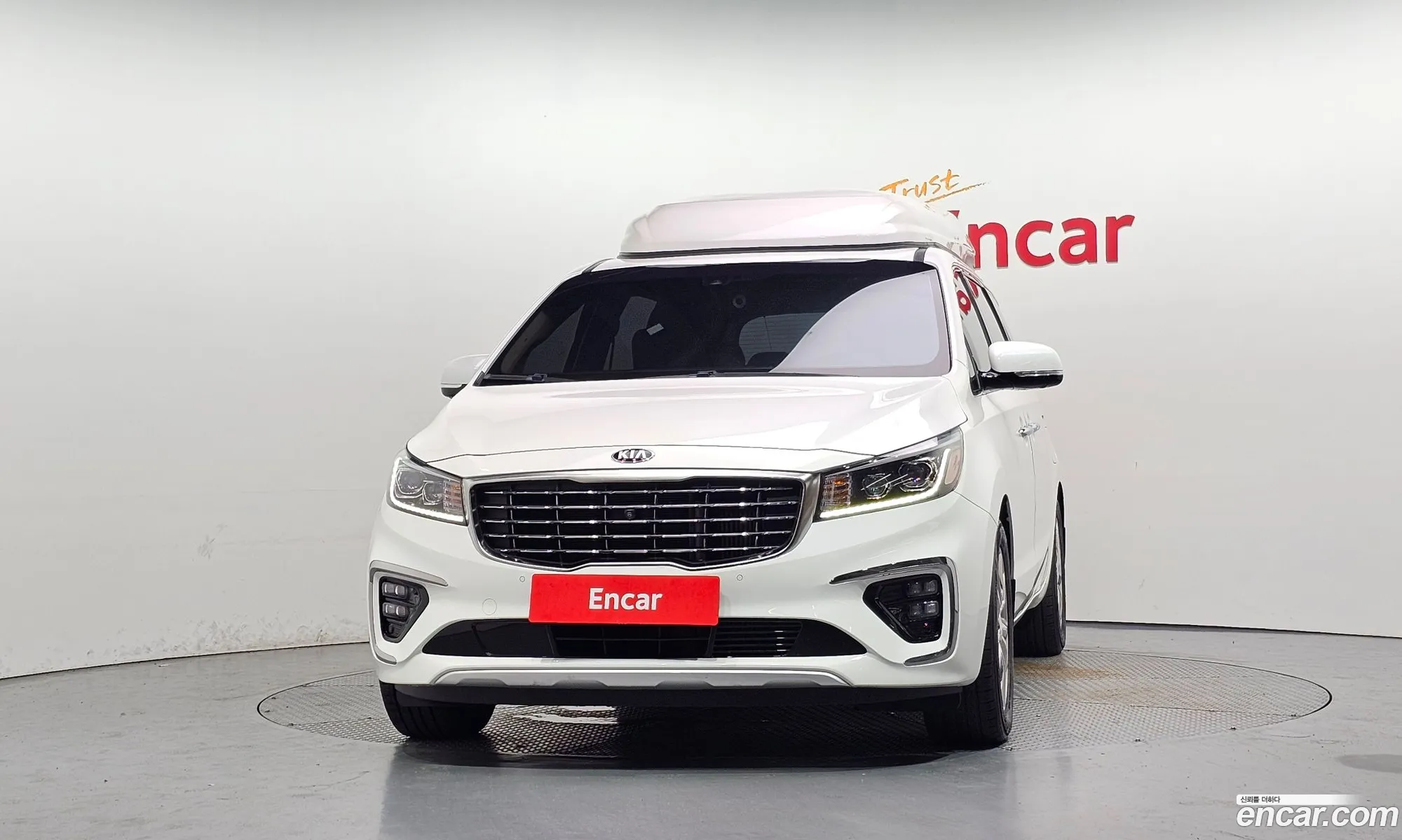 Kia Carnival 2019 KNAME81ABKS547420 — 3