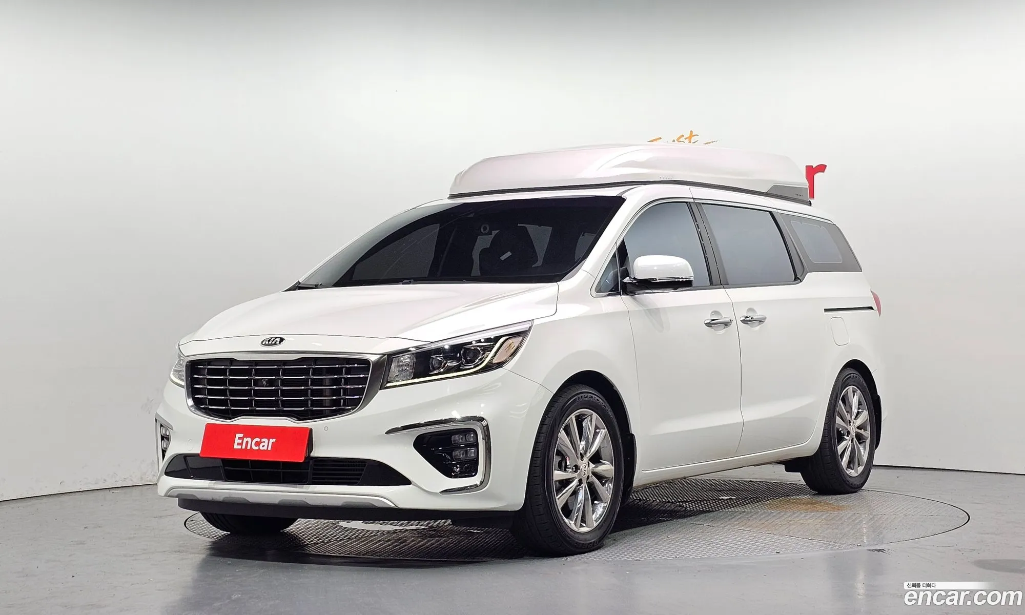 Kia Carnival 2019 KNAME81ABKS547420 — 4