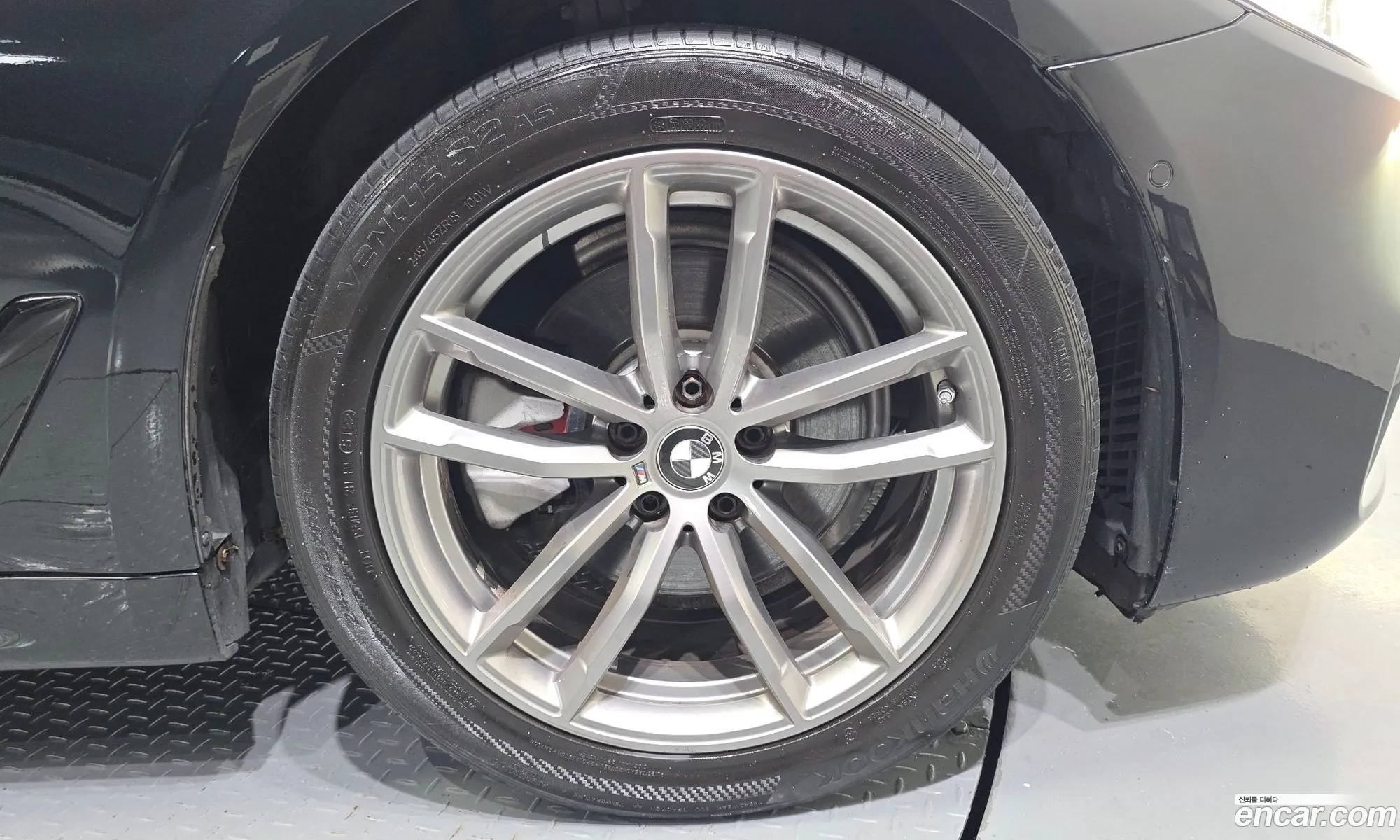 BMW 5 Series 2017 WBAJC3108HG923564 — 25
