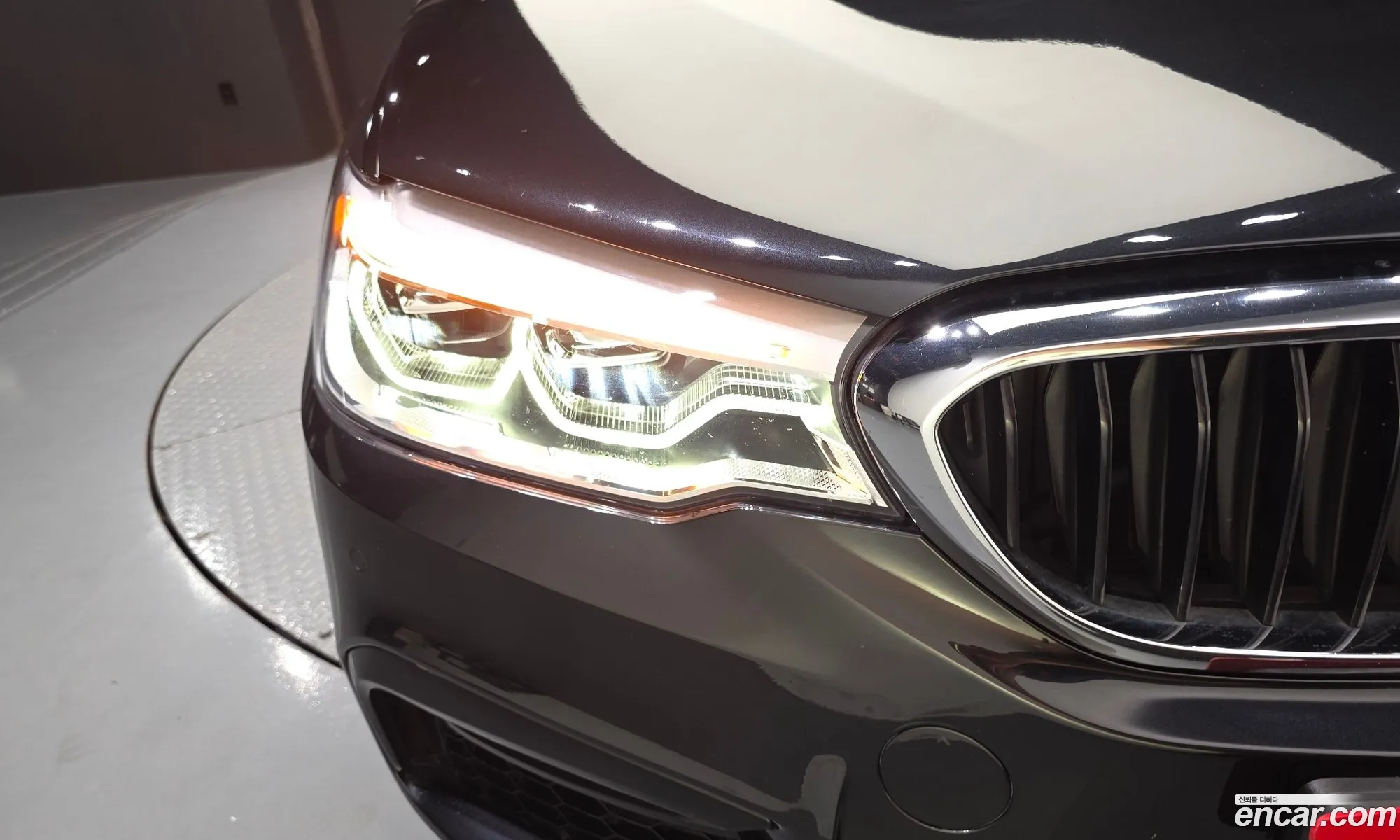 BMW 5 Series 2017 WBAJC3108HG923564 — 31