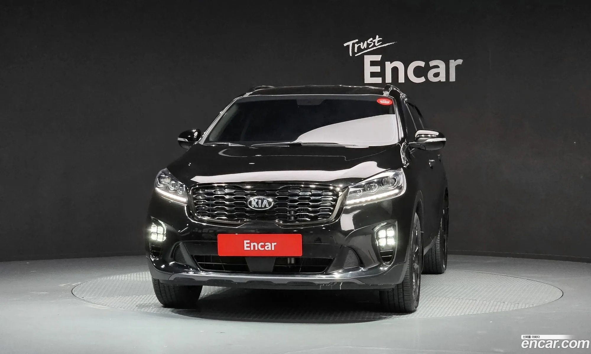 Kia Sorento 2018 KNAPG81BBKA474440 — 2