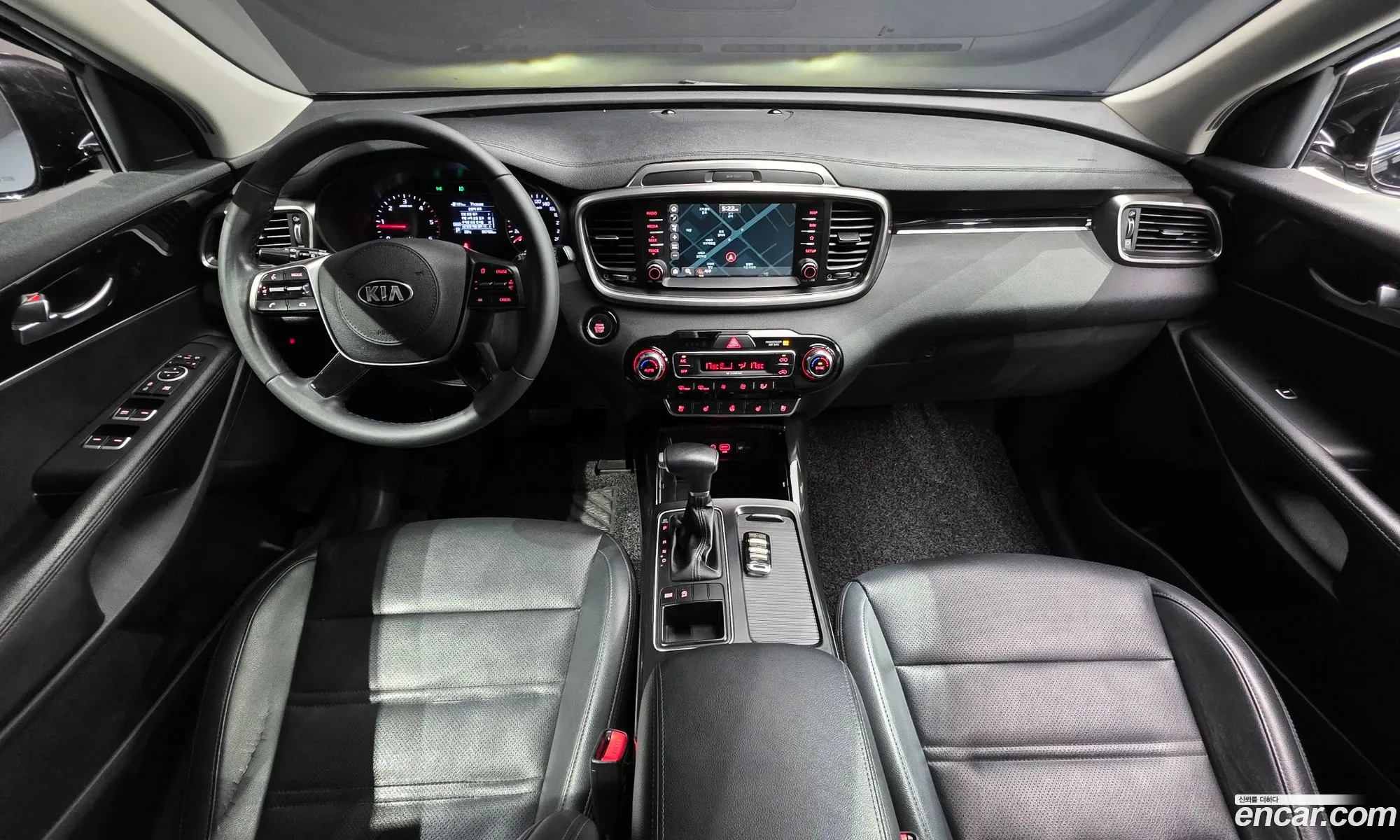Kia Sorento 2018 KNAPG81BBKA474440 — 3