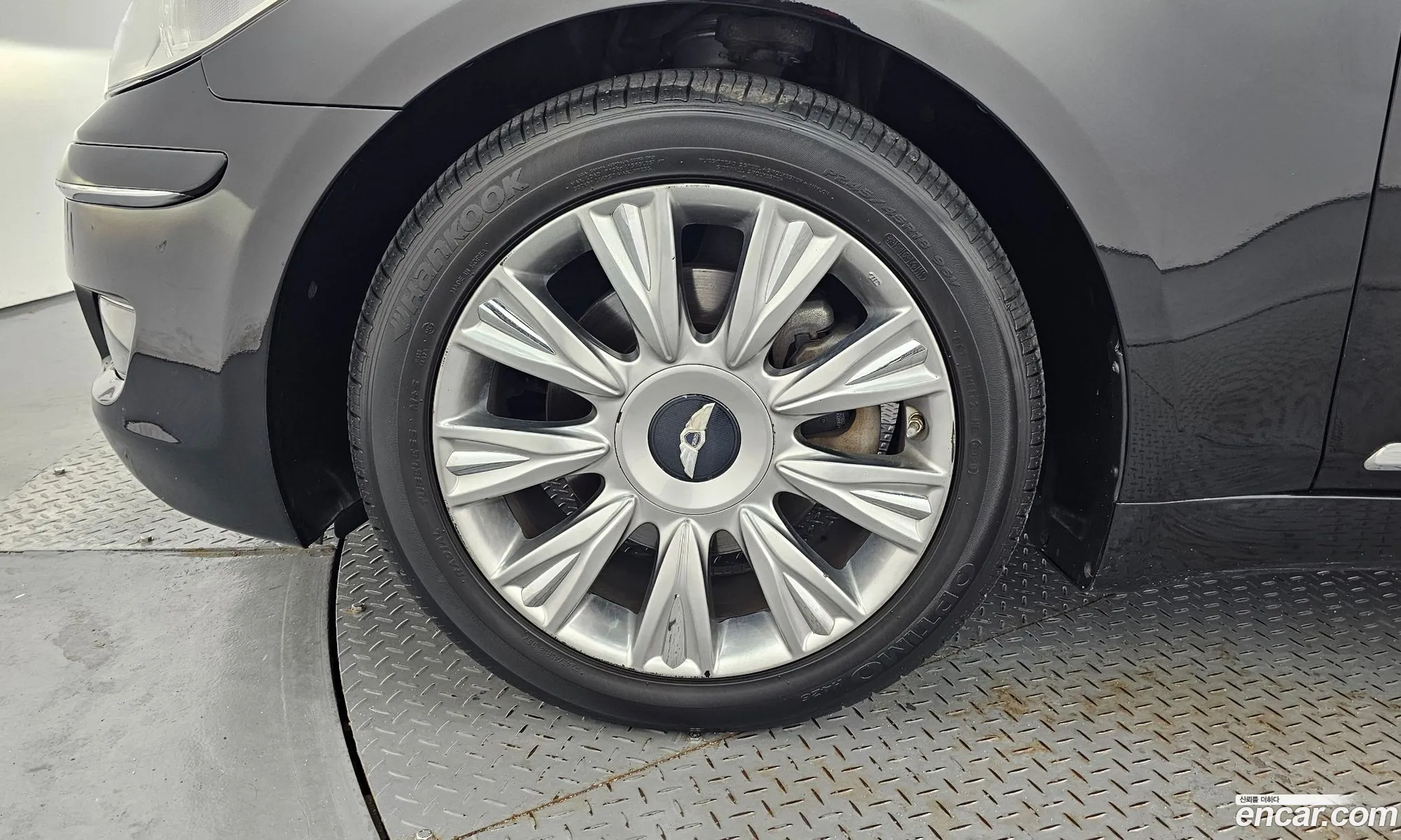 Hyundai Genesis 2011 KMHGE41EBBU125473 — 15