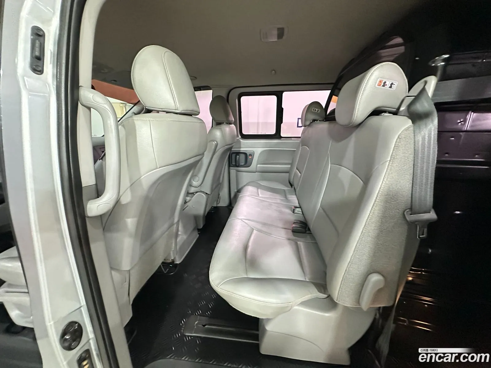Hyundai Grand Starex 2017 — 4