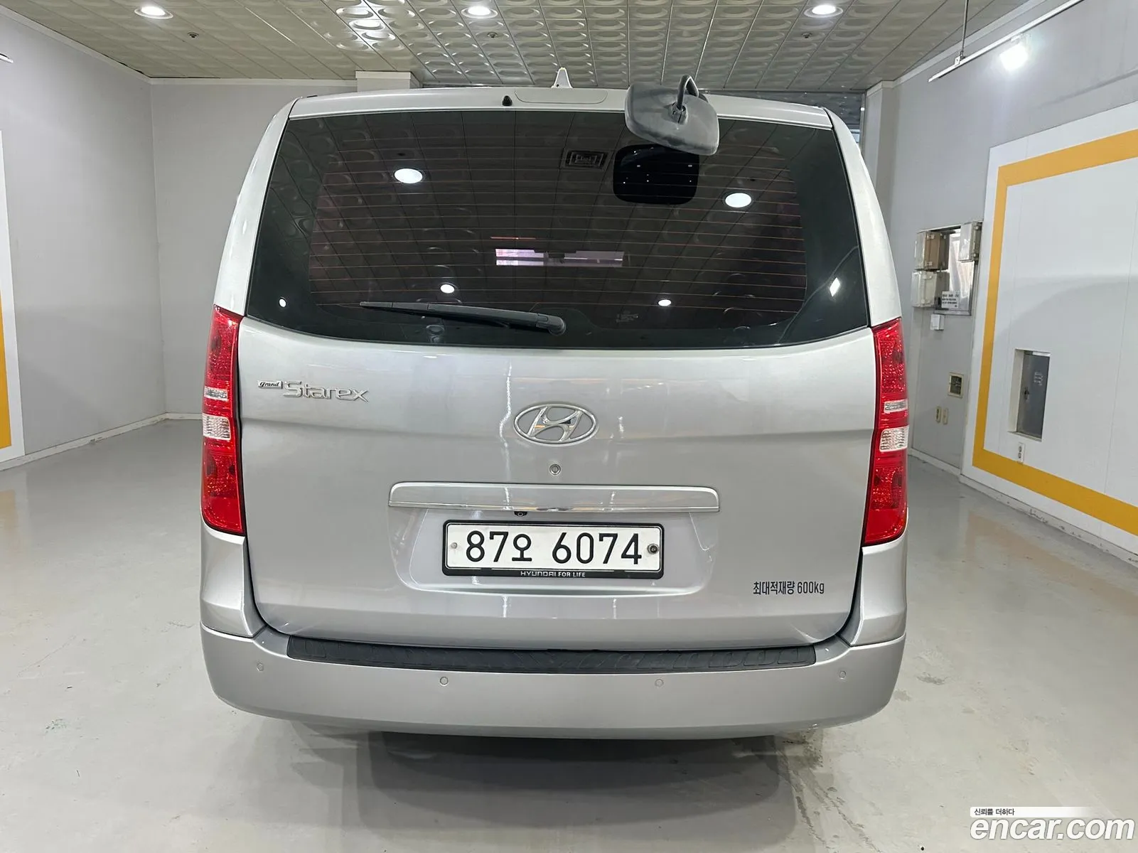 Hyundai Grand Starex 2017 — 2