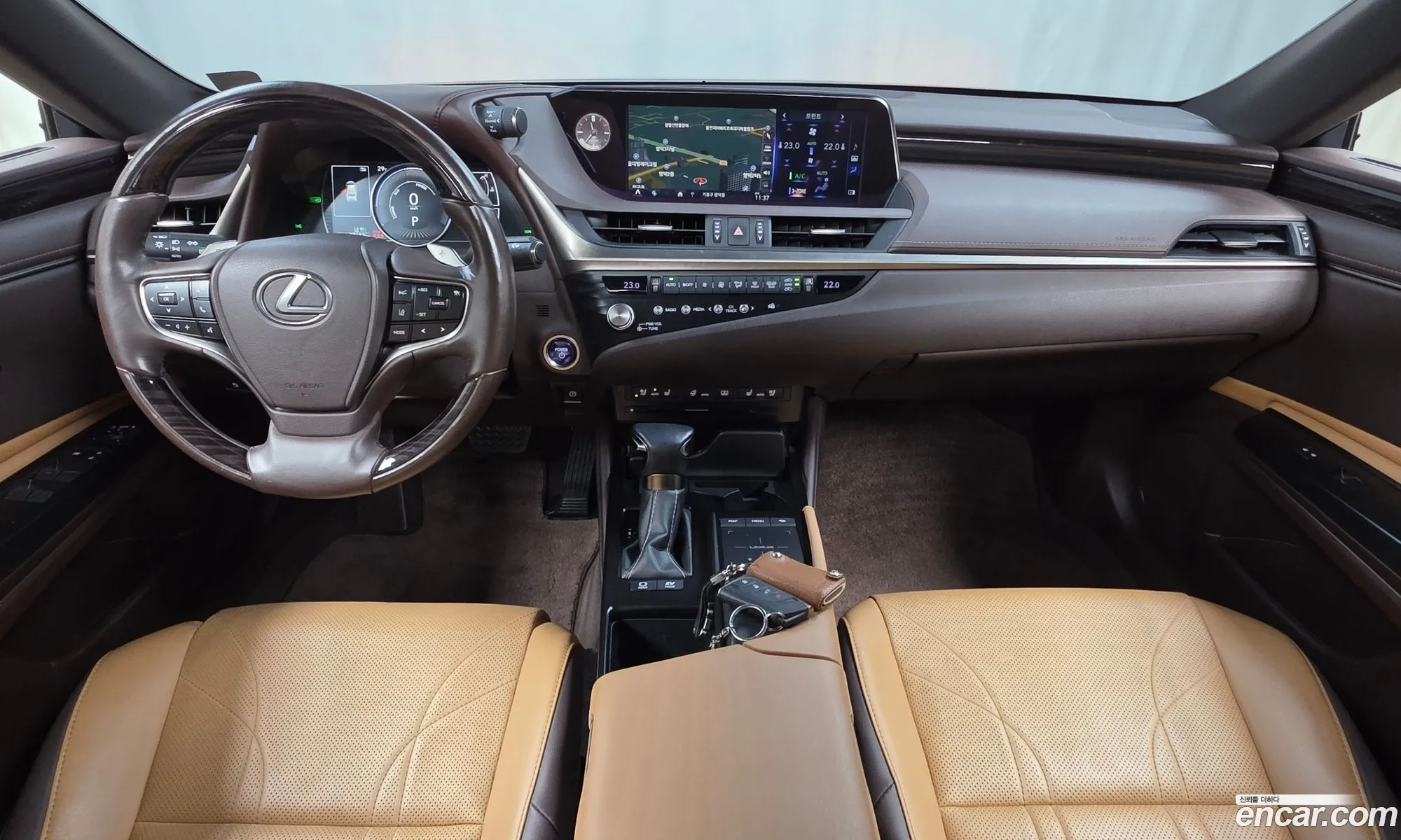 Lexus ES300h 7th Gen 2020 — 22