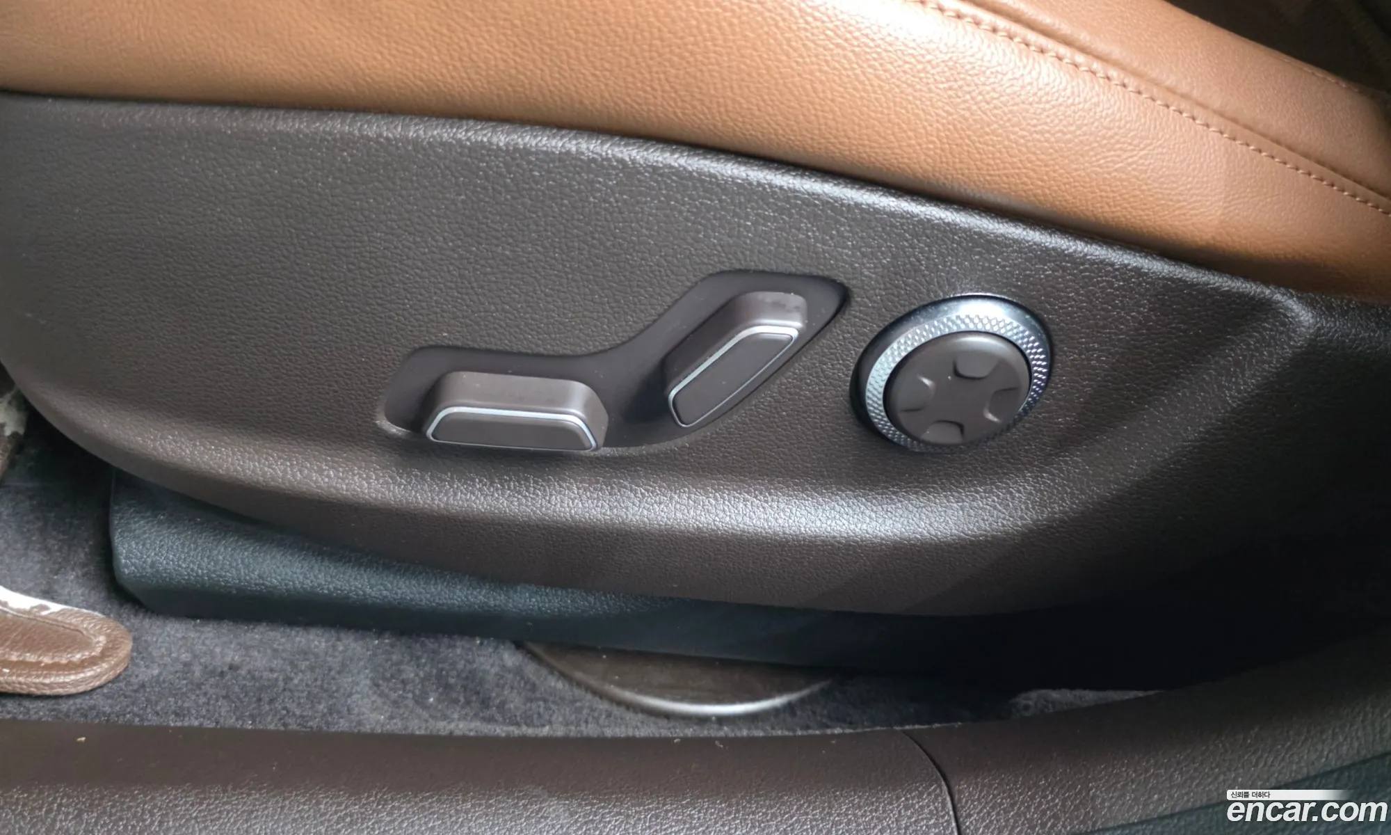 Genesis G80 2023 KMTGB41CBRU205639 — 25