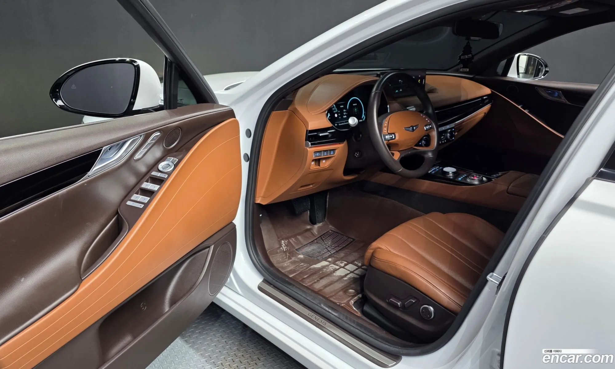 Genesis G80 2023 KMTGB41CBRU205639 — 19