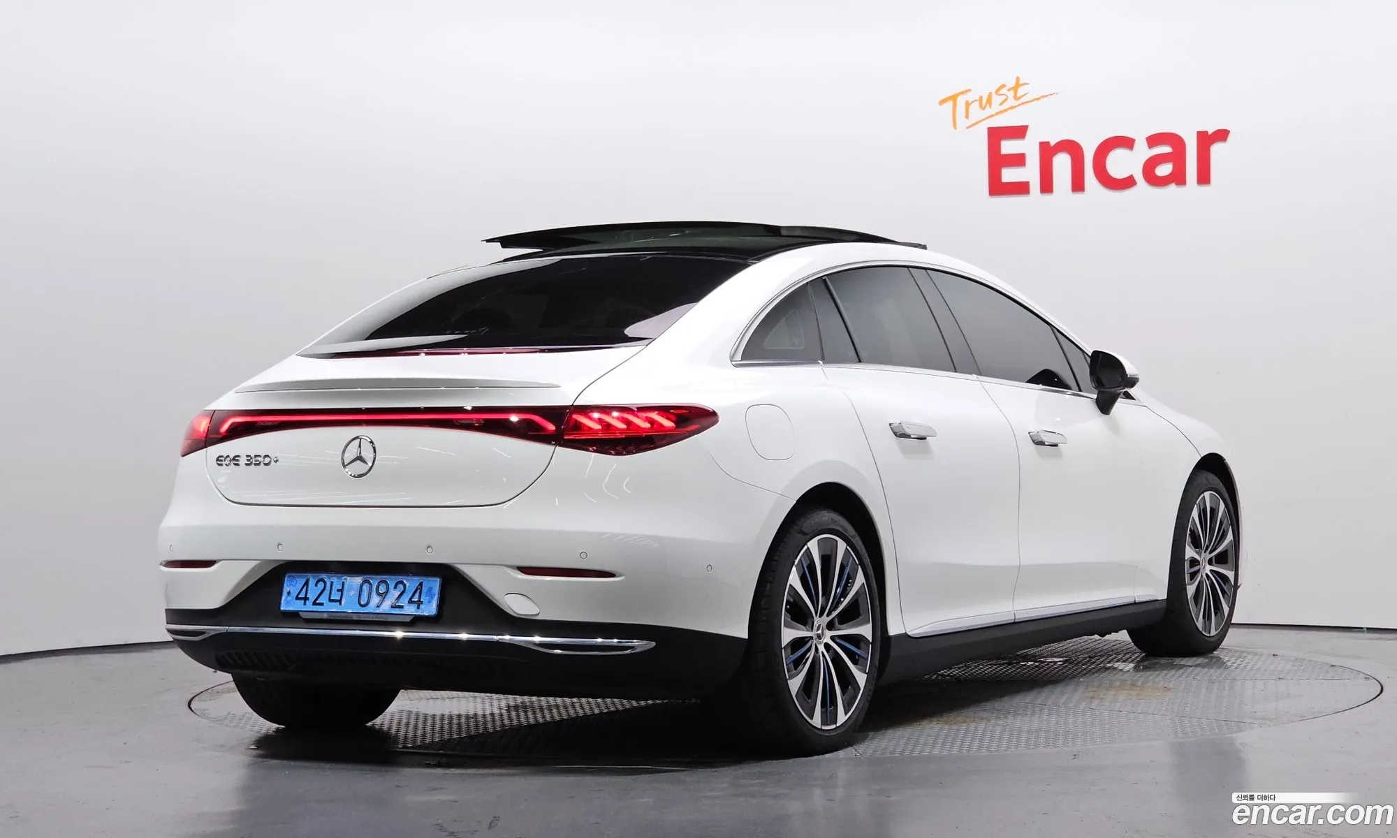 Mercedes-Benz EQE V295 2022 — 31