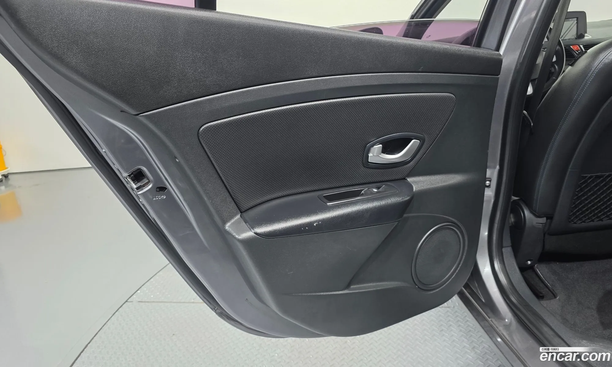 Renault Korea (Samsung) SM3 Z.E.