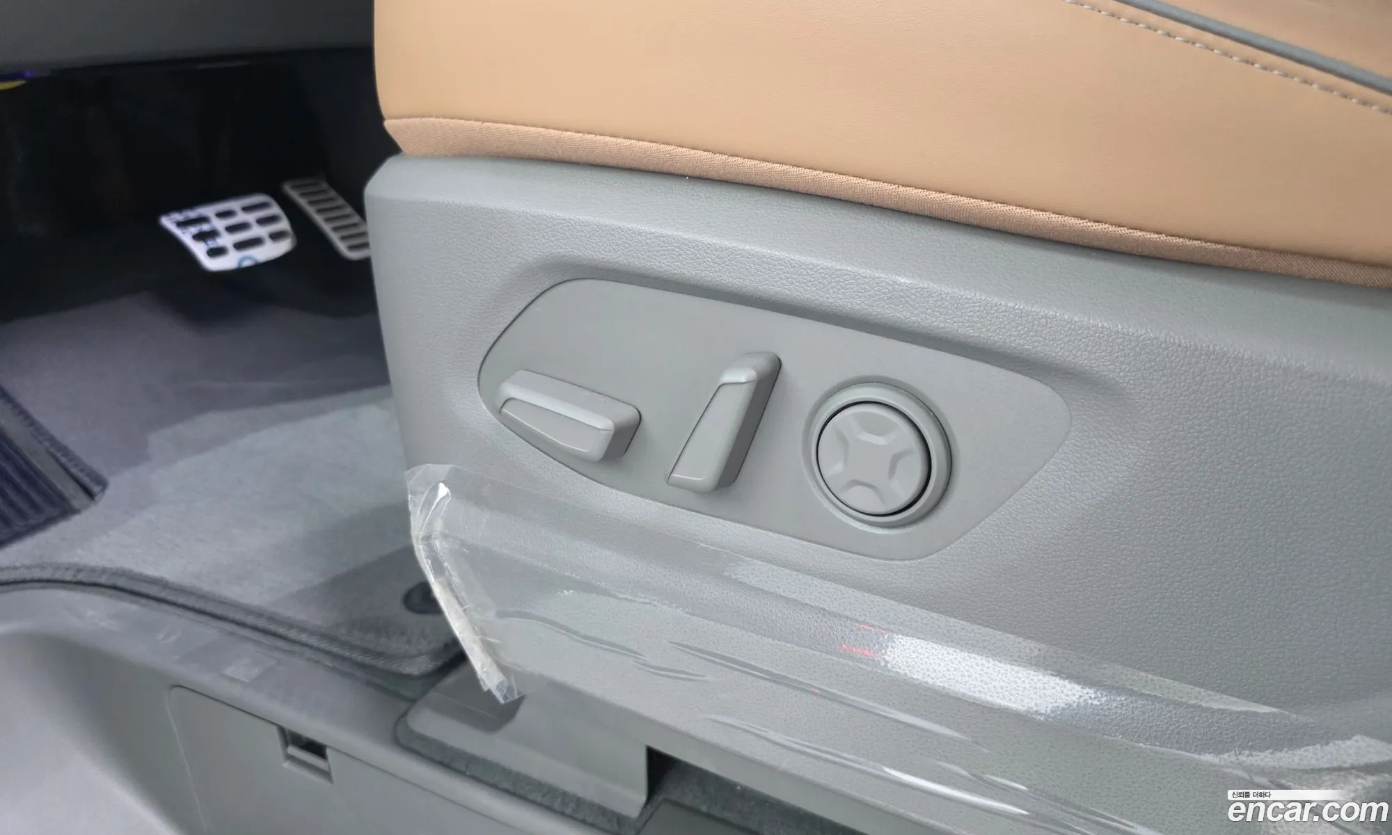 Hyundai Staria 2023 — 15