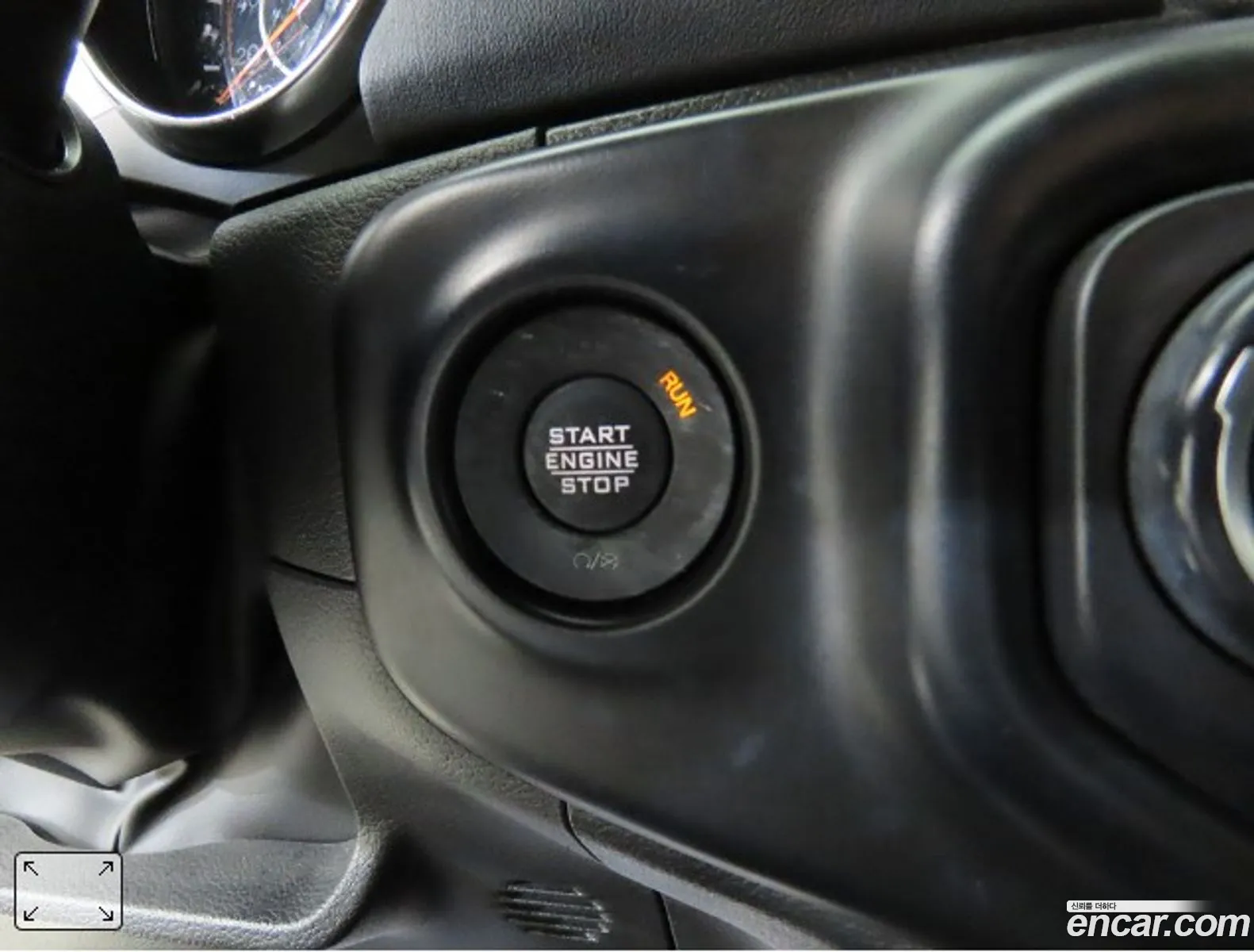 Jeep Wrangler 2022 — 17