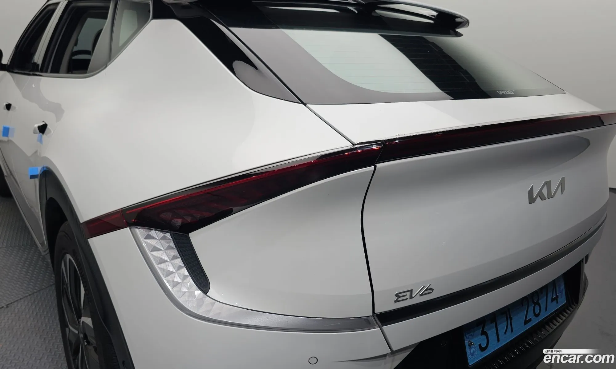 Kia EV6 2023 — 28