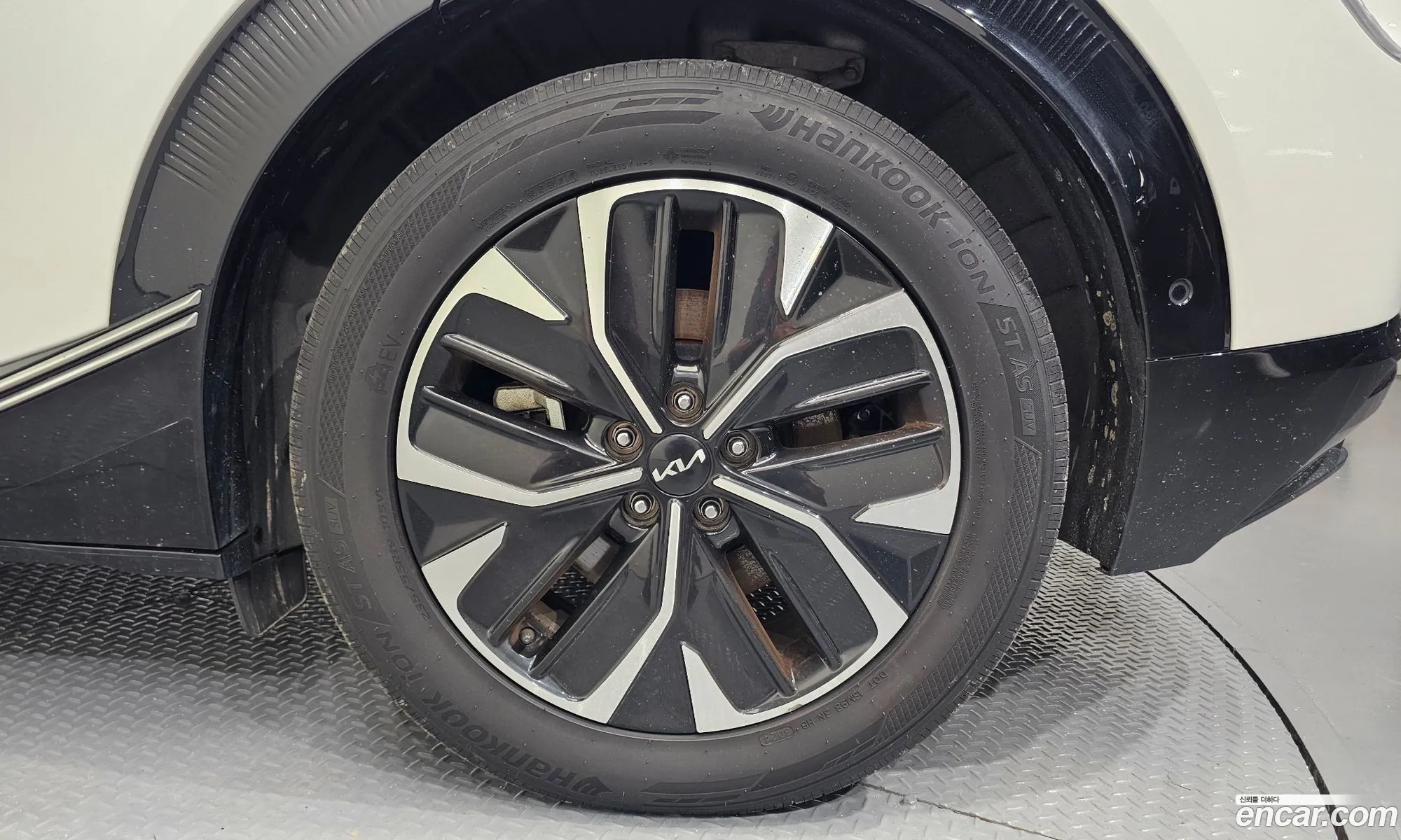 Kia EV6 2023 — 3