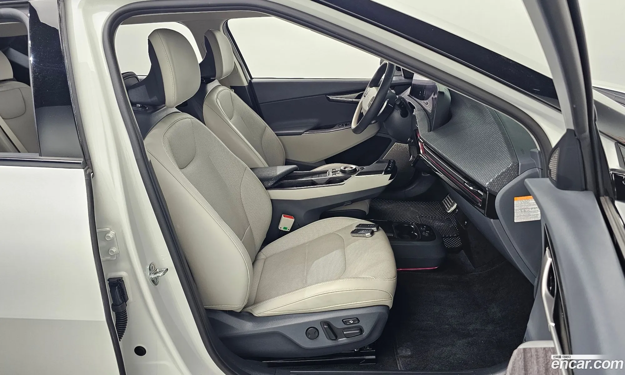 Kia EV6 2023 — 8