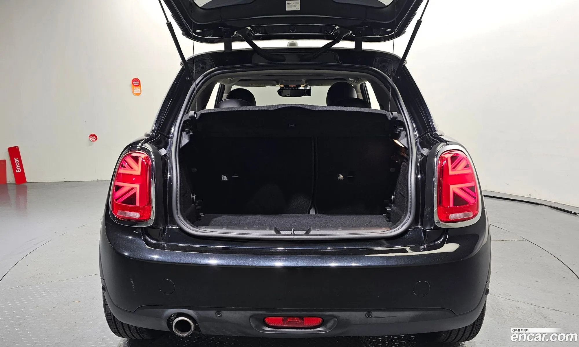 Mini Cooper D 2017 — 3