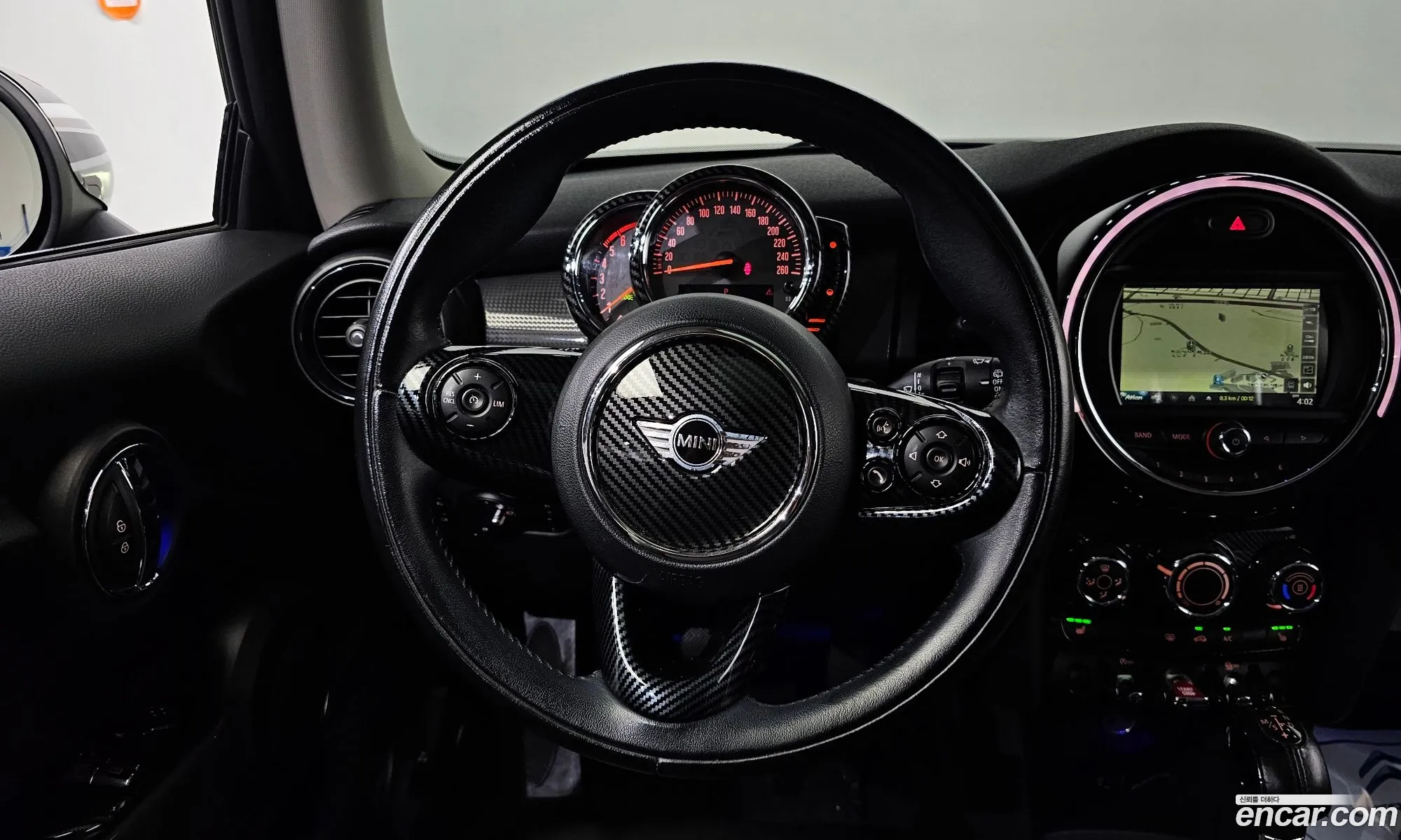 Mini Cooper D 2017 — 16