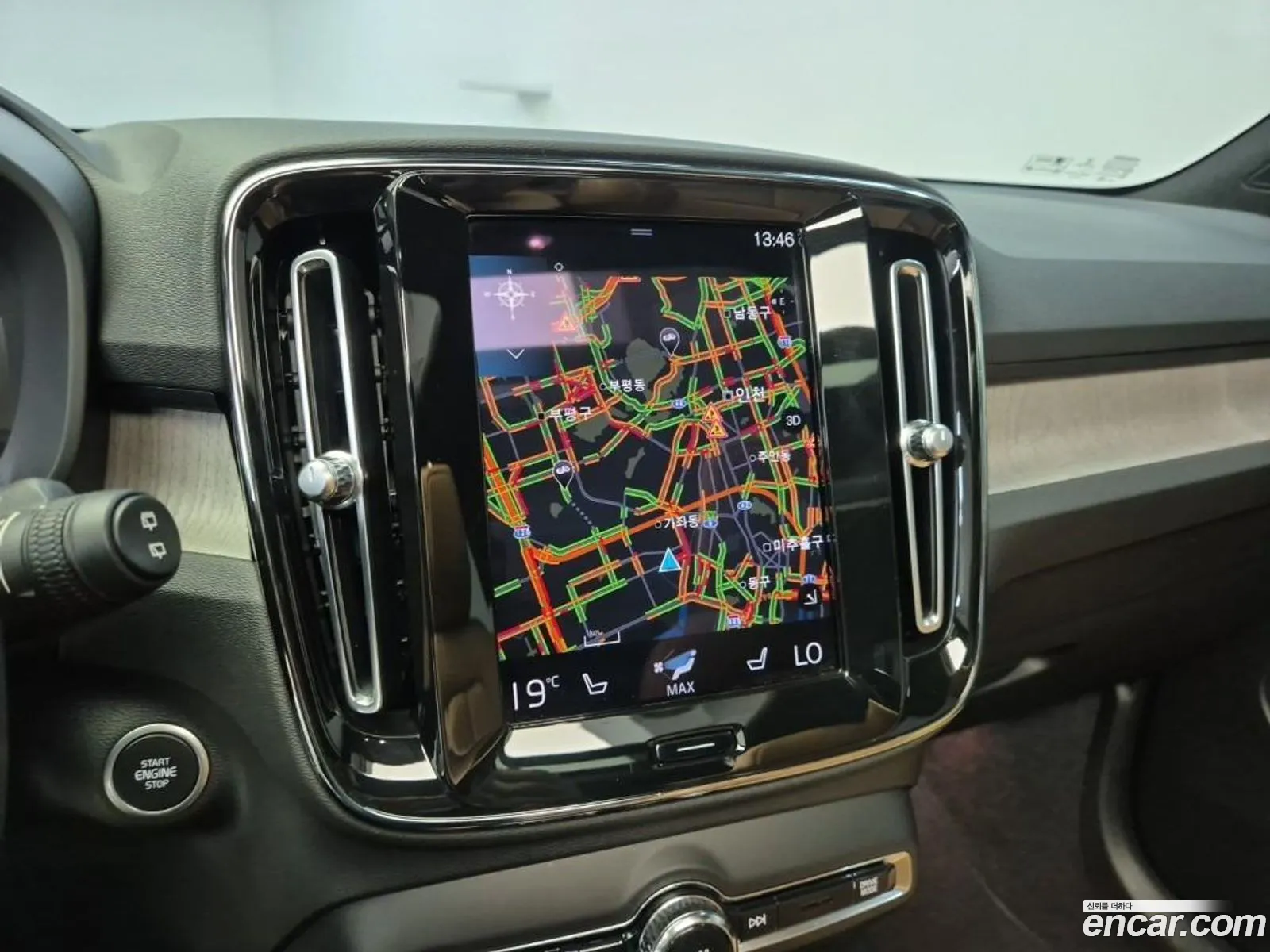 Volvo XC40 2021 — 19