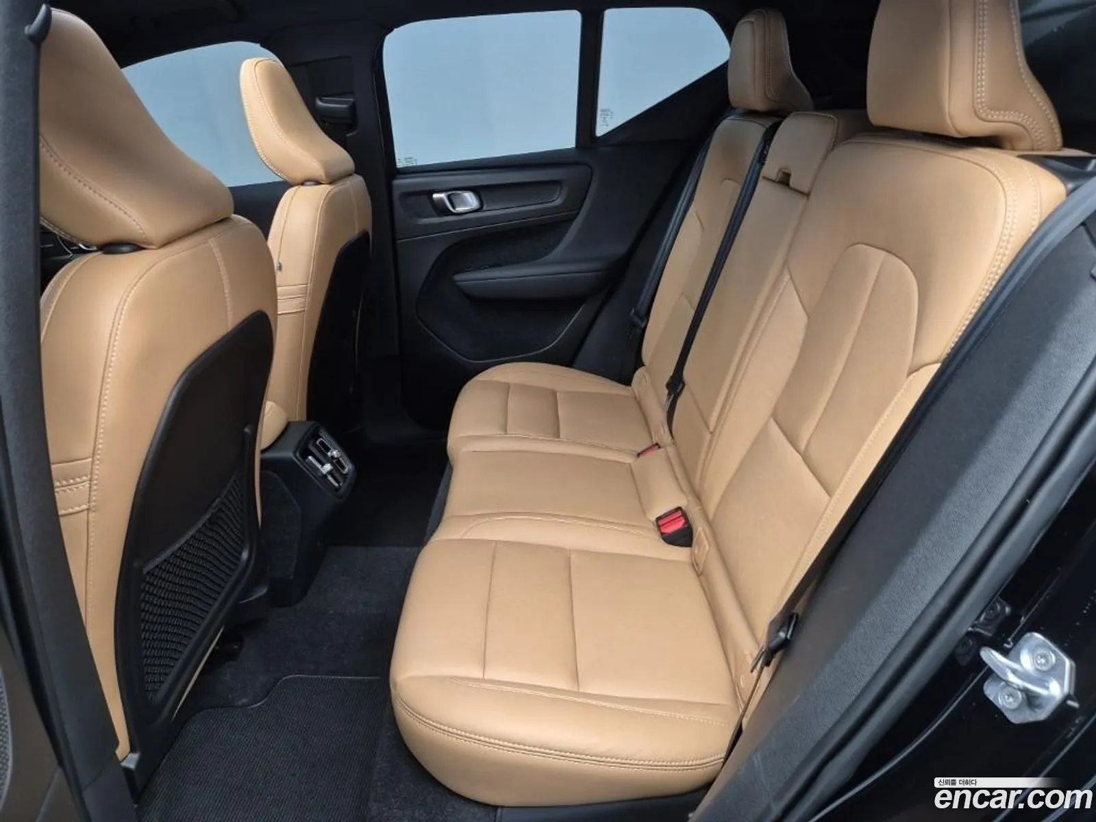 Volvo XC40 2021 — 7