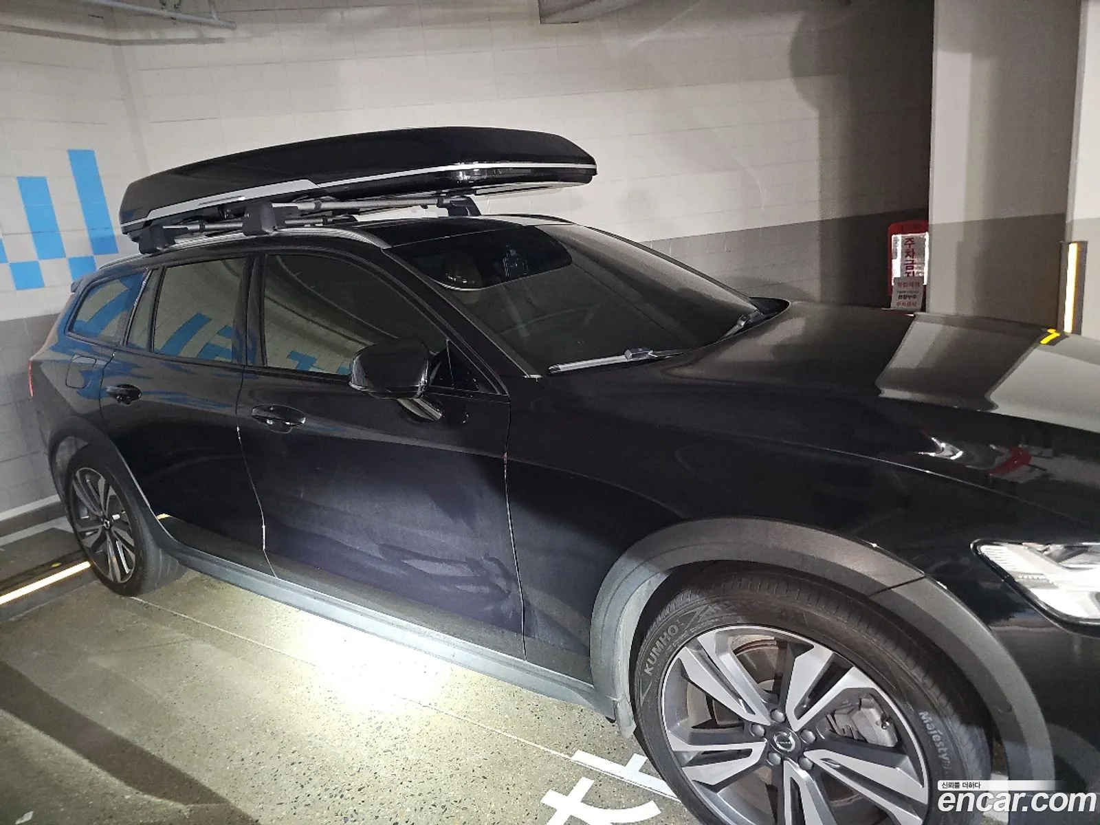 Volvo V60 Cross Country 2019 — 18