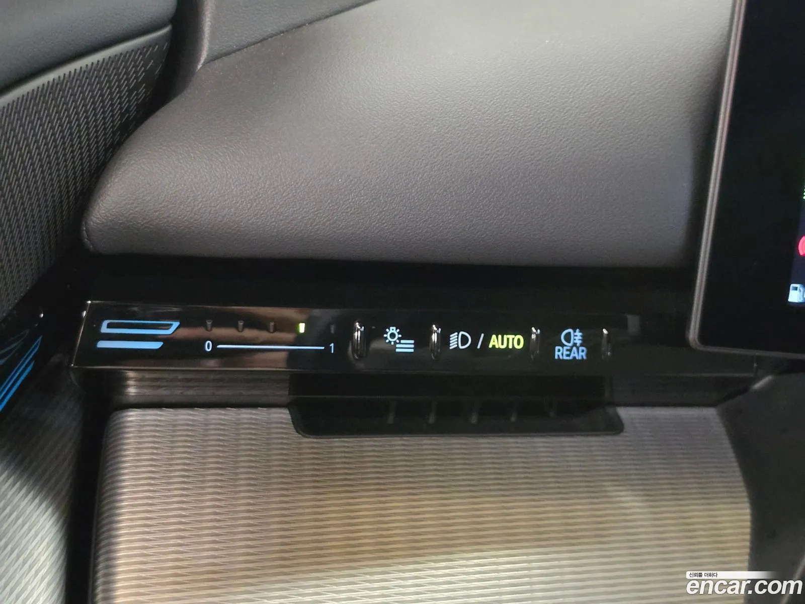 BMW 5 Series 2024 — 12