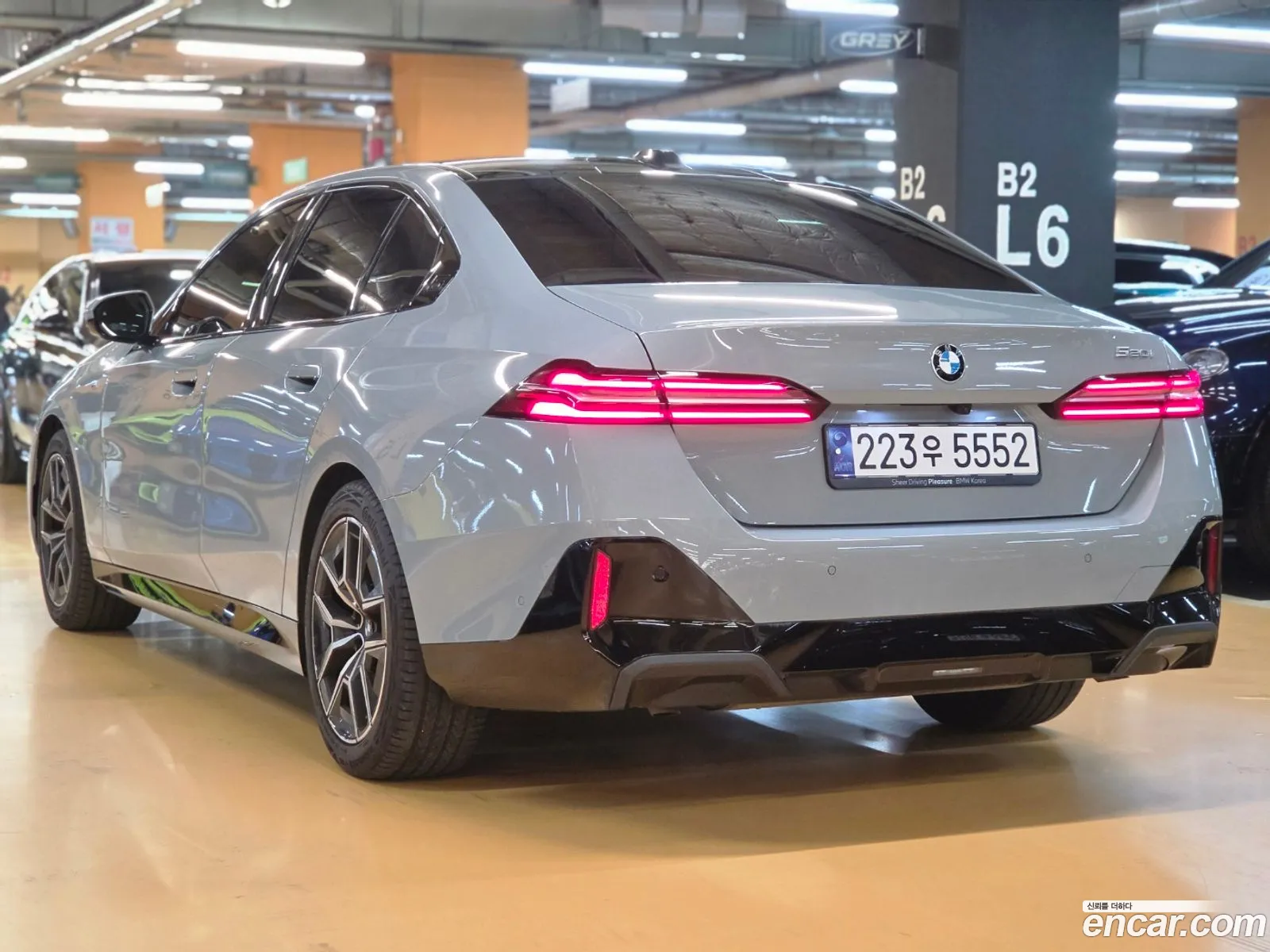 BMW 5 Series 2024 — 16