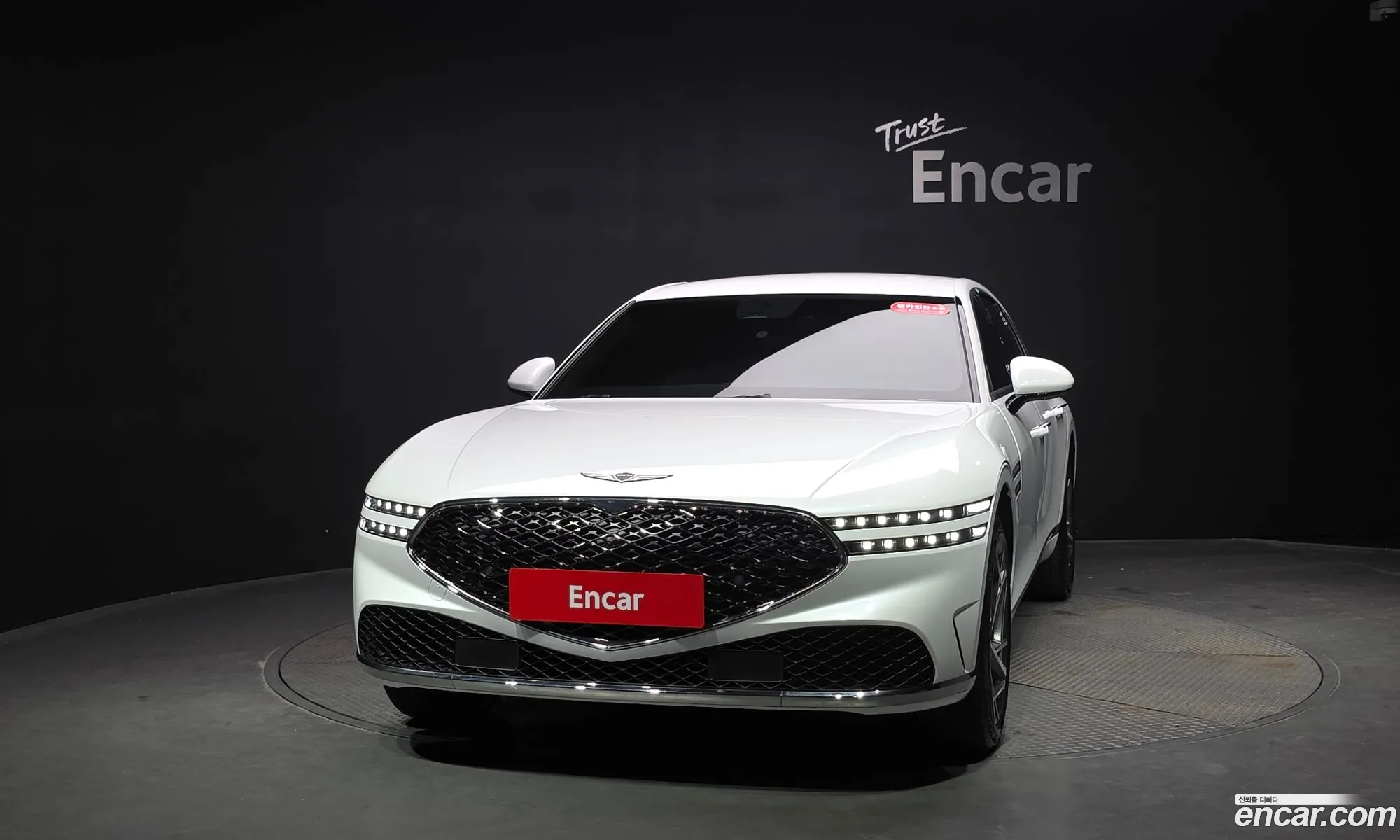 Genesis G90 2023 KMTFB41DDPU036579 — 3