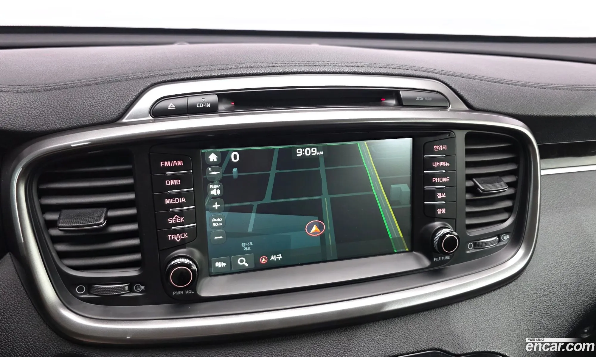 Kia Sorento 2017 KNAPS81ABHA331790 — 29