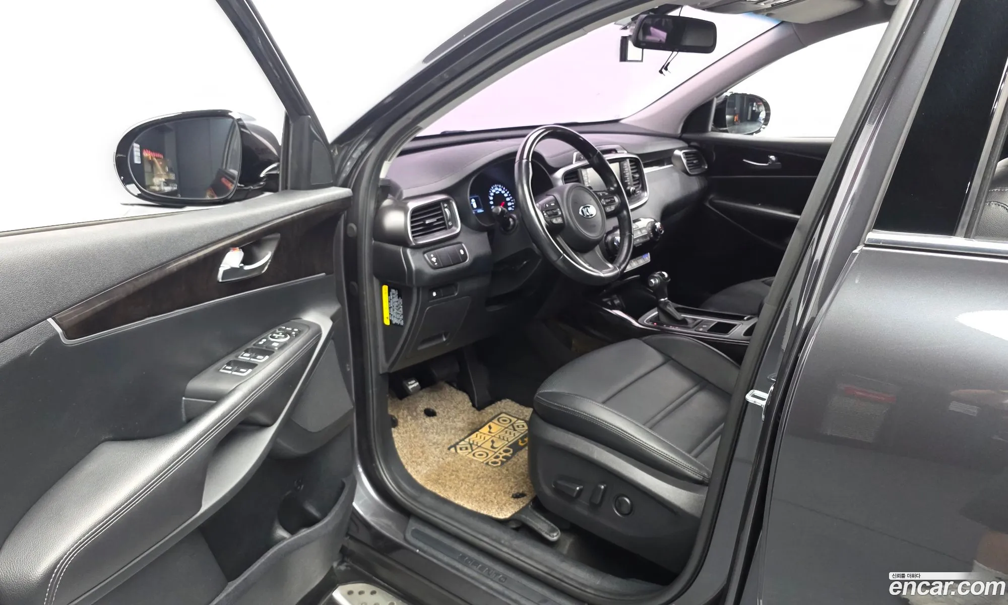 Kia Sorento 2017 KNAPS81ABHA331790 — 25