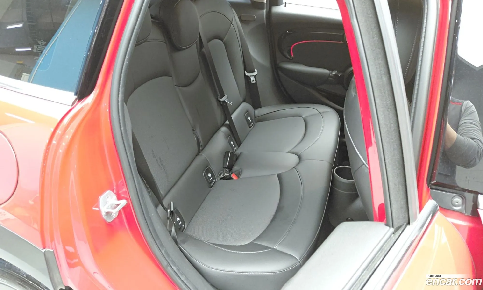 Mini Cooper 2023 — 10