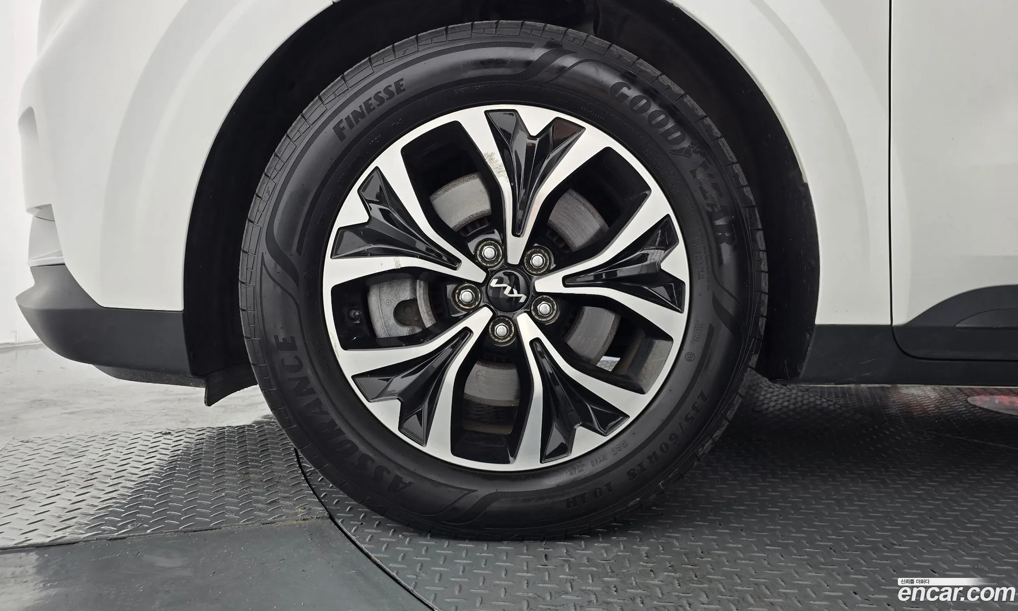 Kia Carnival 2022 KNANB81BBPS256620 — 28