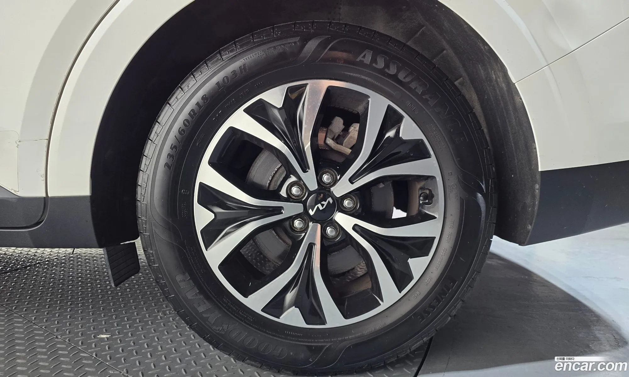 Kia Carnival 2022 KNANB81BBPS256620 — 16