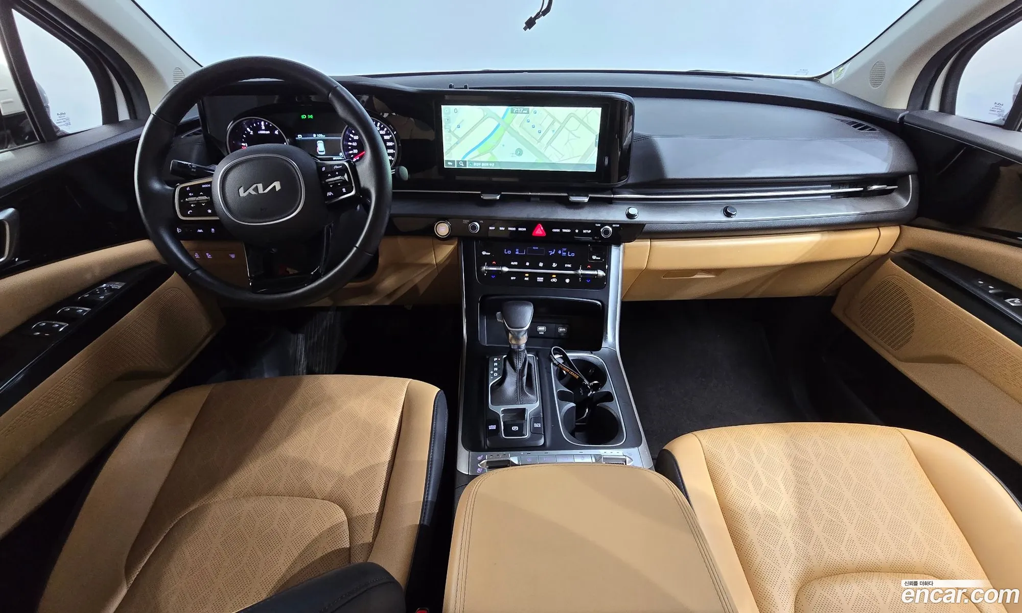 Kia Carnival 2022 KNANB81BBPS256620 — 2